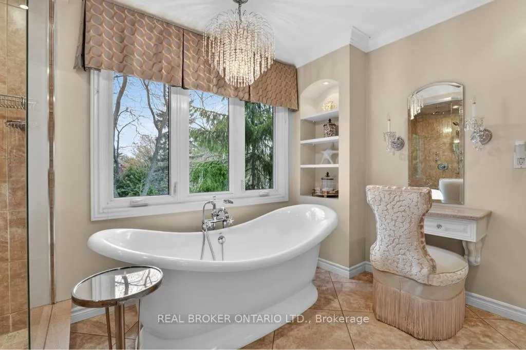Photo 24 of 258 Briar Hill Crescent, Hamilton, Ancaster — HOMEH