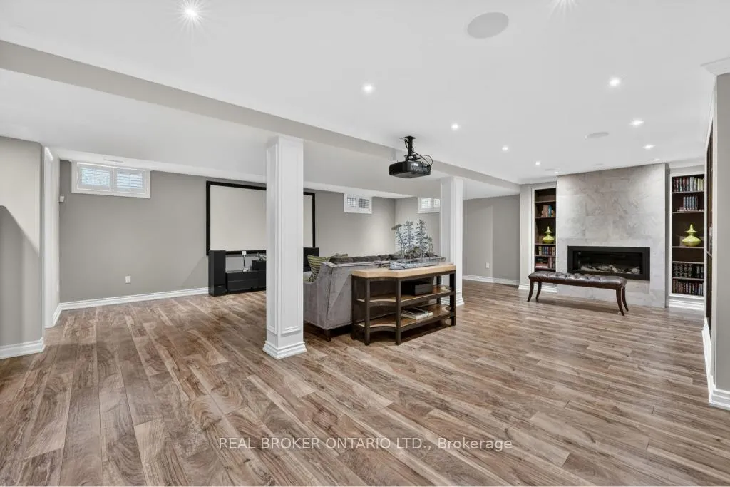 Photo 31 of 258 Briar Hill Crescent, Hamilton, Ancaster — HOMEH