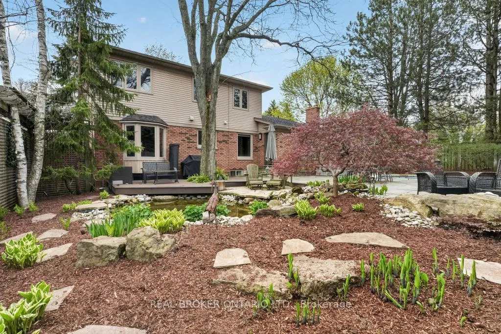 Photo 40 of 258 Briar Hill Crescent, Hamilton, Ancaster — HOMEH