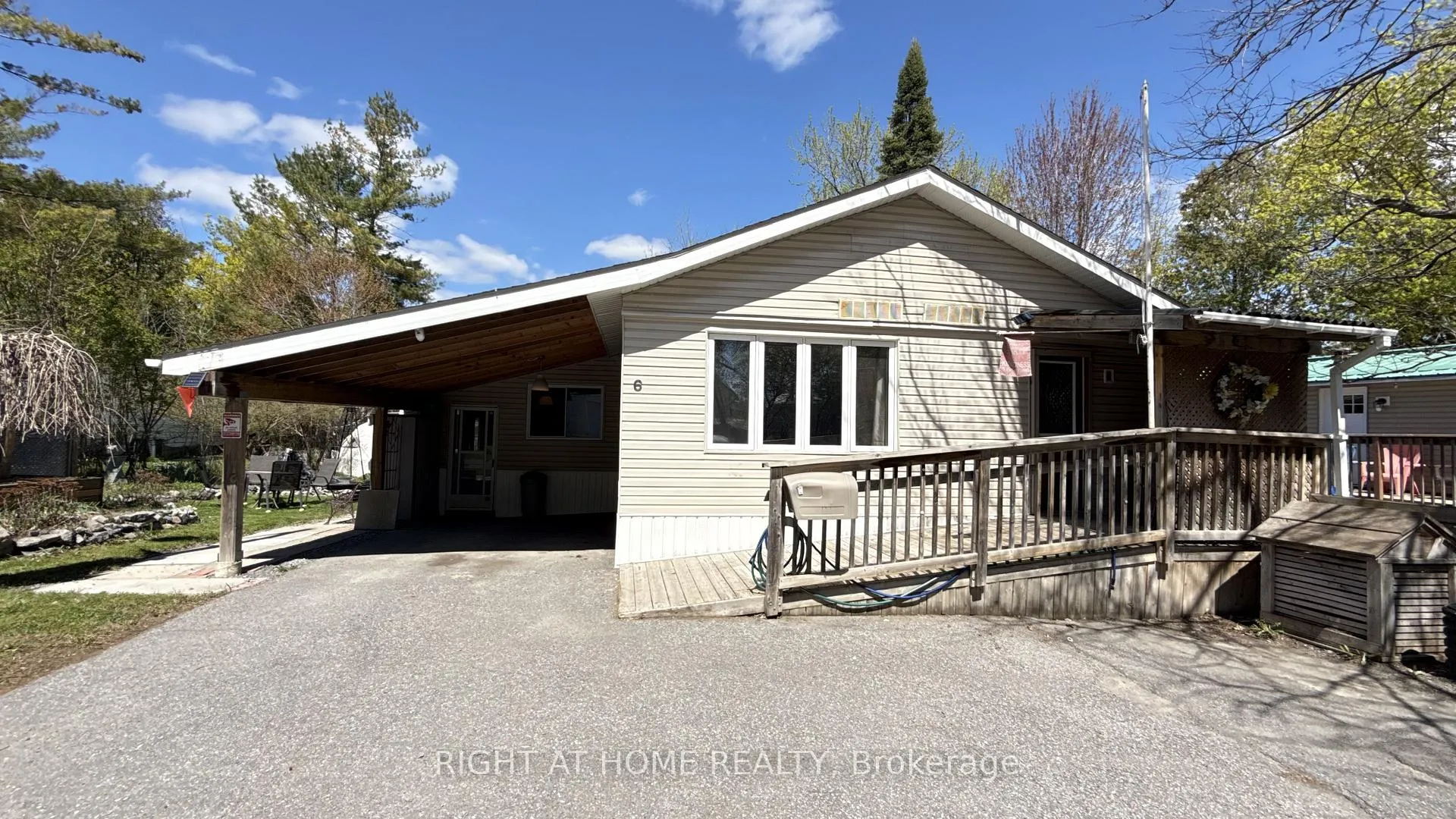 Photo 1 of 6 Rowan Road, Ottawa, Stittsville (North) — HOMEH