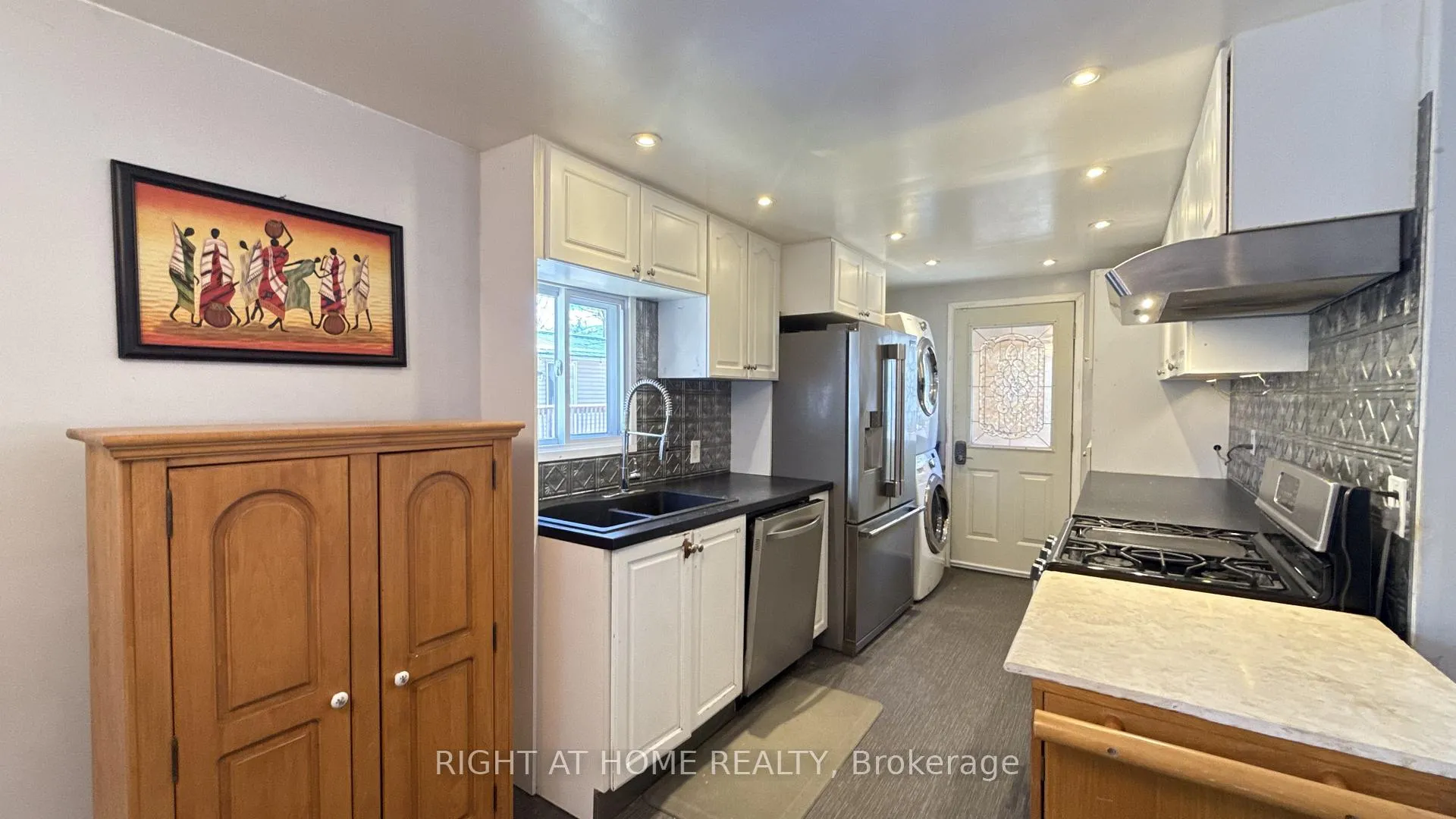 Photo 7 of 6 Rowan Road, Ottawa, Stittsville (North) — HOMEH
