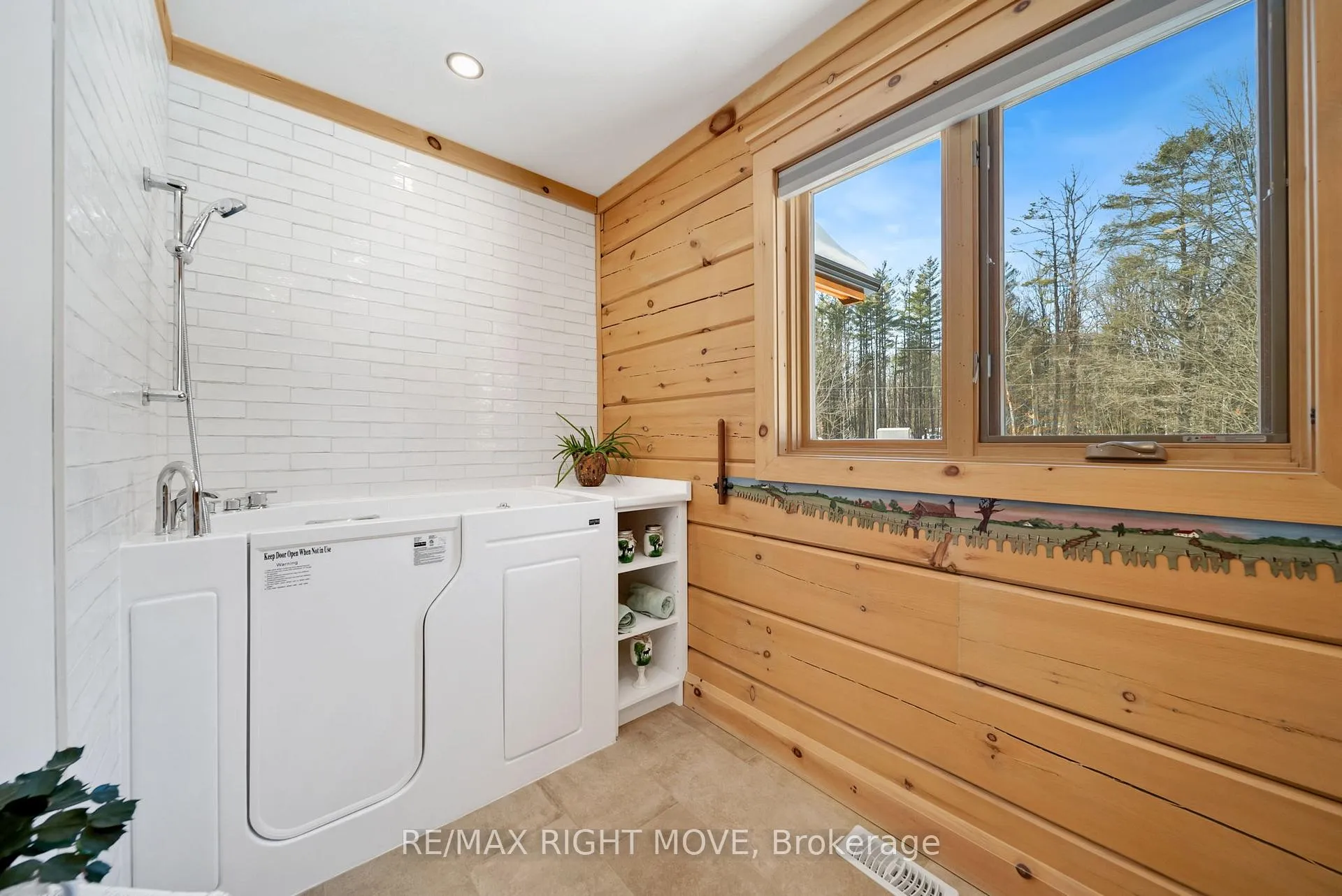 Photo 20 of 1935 Mcleod Drive, Severn, Rural Severn — HOMEH