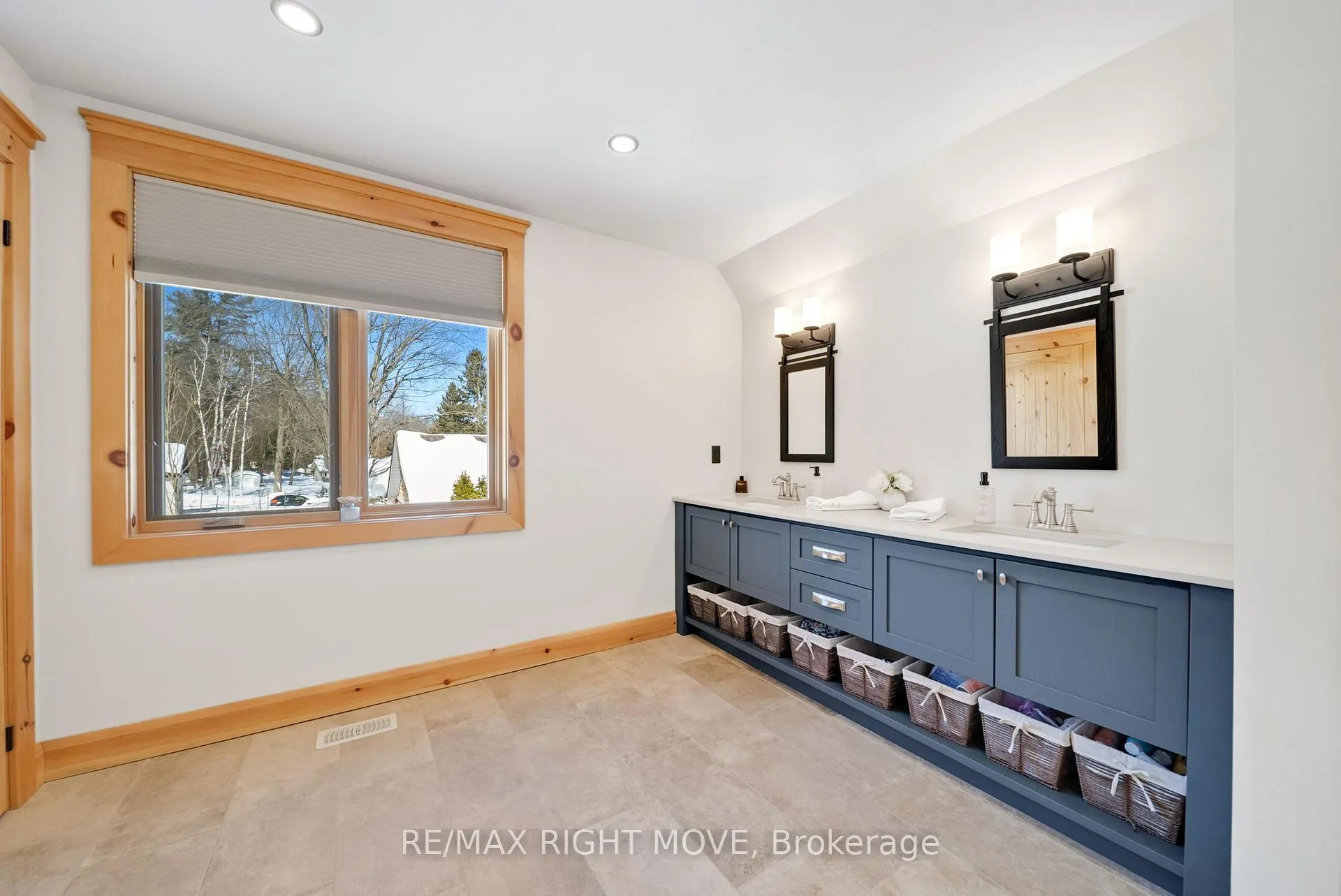 Photo 25 of 1935 Mcleod Drive, Severn, Rural Severn — HOMEH