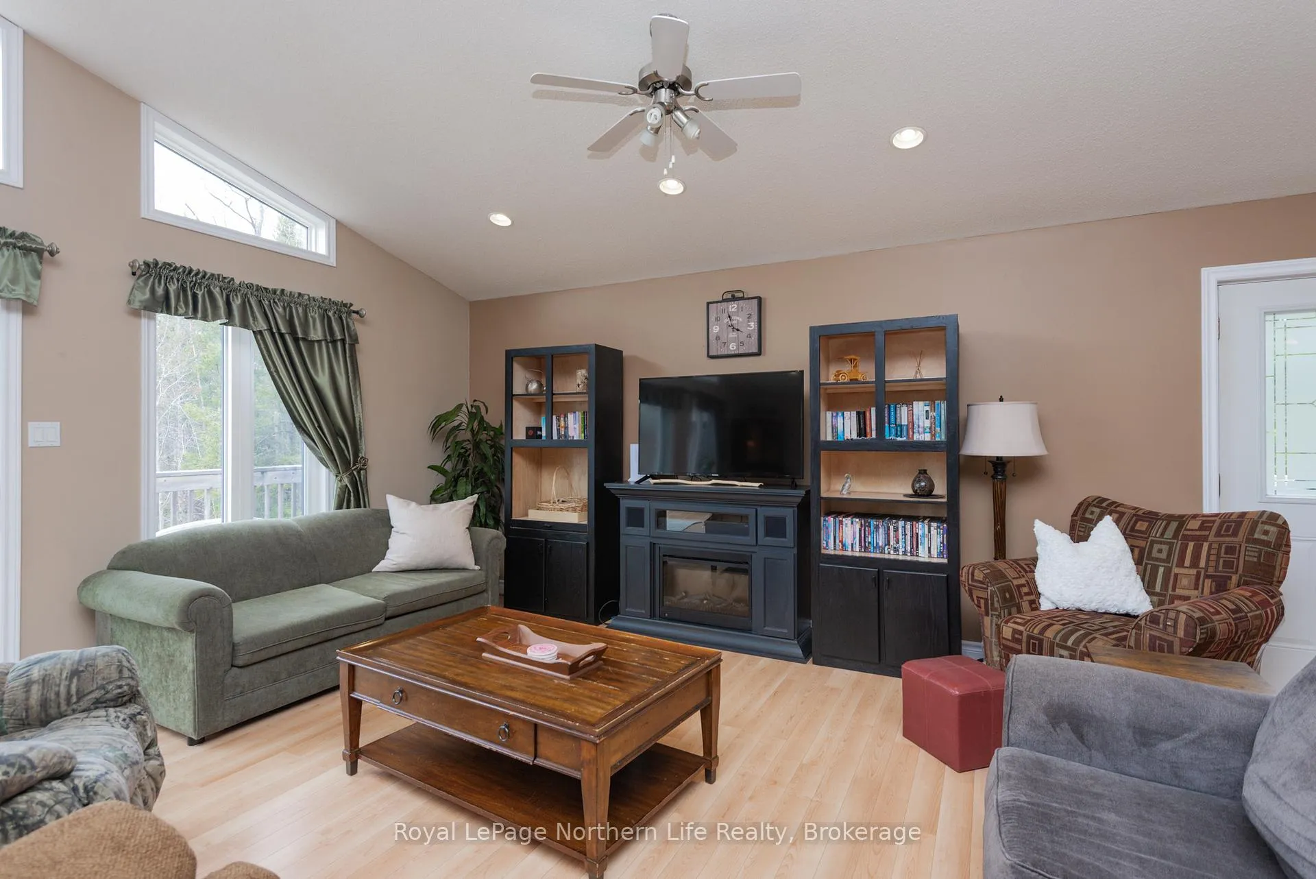 Photo 20 of 1055E Argo Run, Mattawan — HOMEH