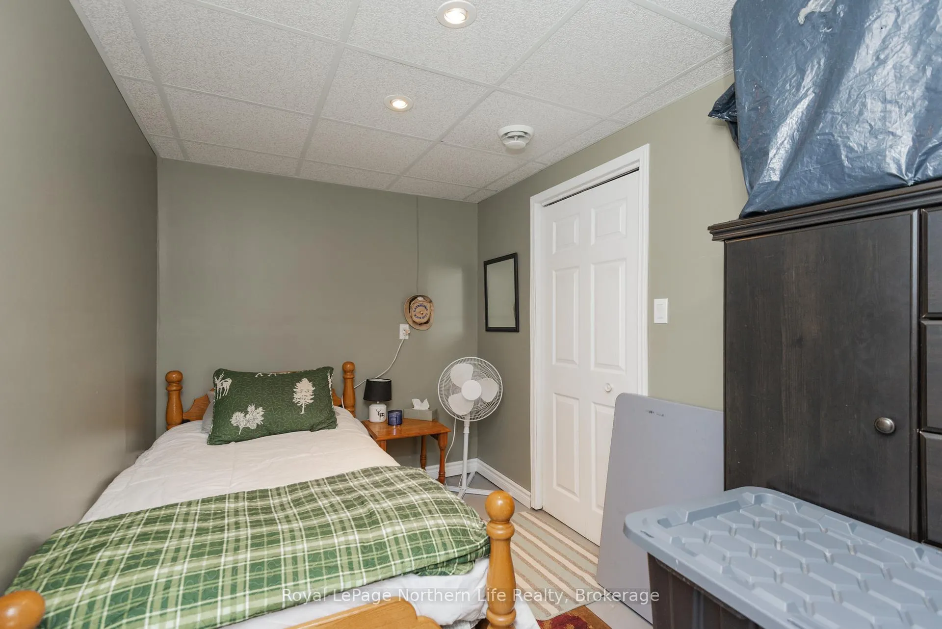 Photo 37 of 1055E Argo Run, Mattawan — HOMEH