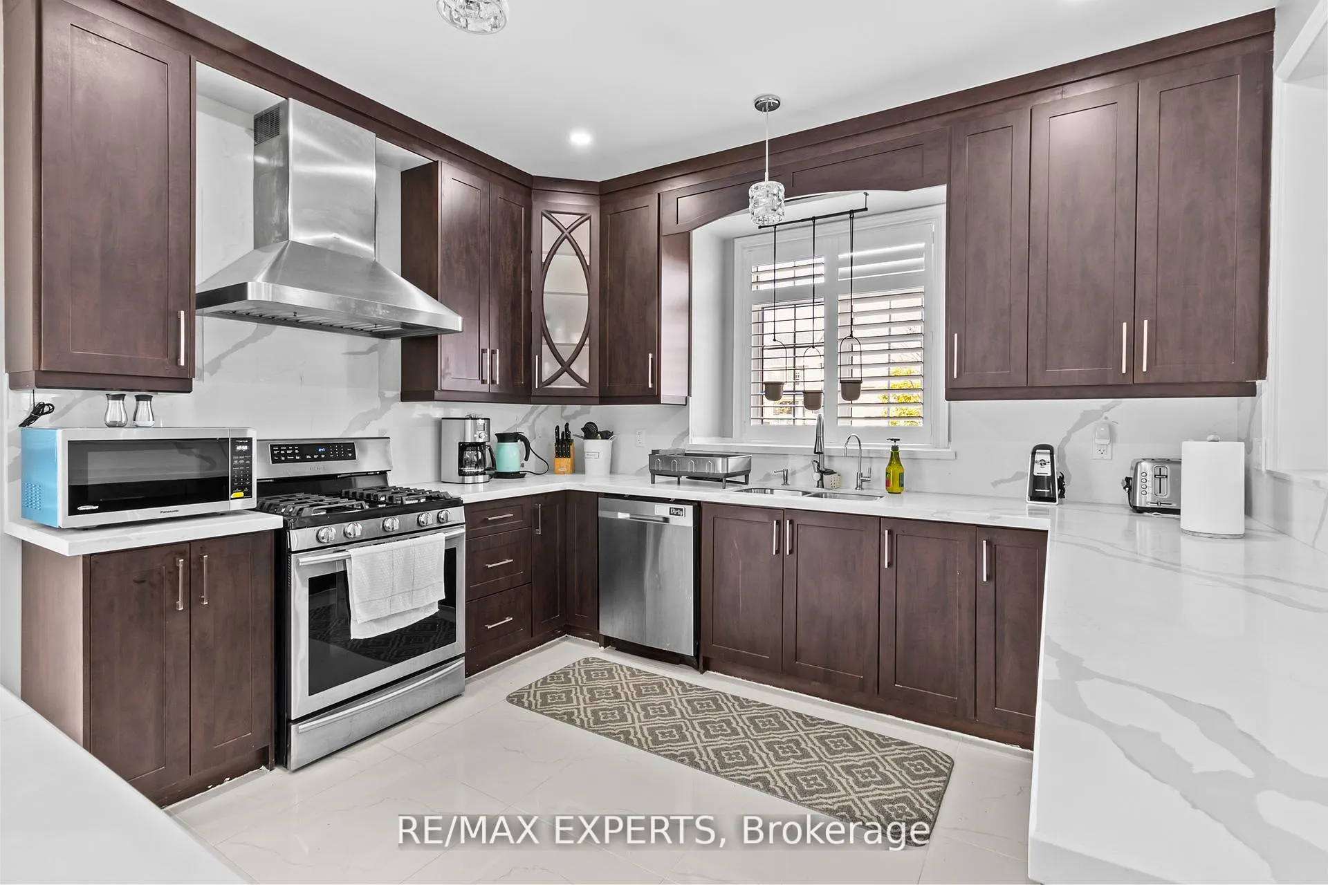 Photo 7 of 22 Travers Gate, Springwater, Centre Vespra — HOMEH