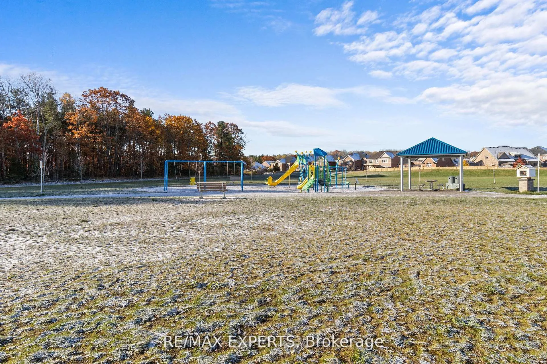 Photo 28 of 22 Travers Gate, Springwater, Centre Vespra — HOMEH