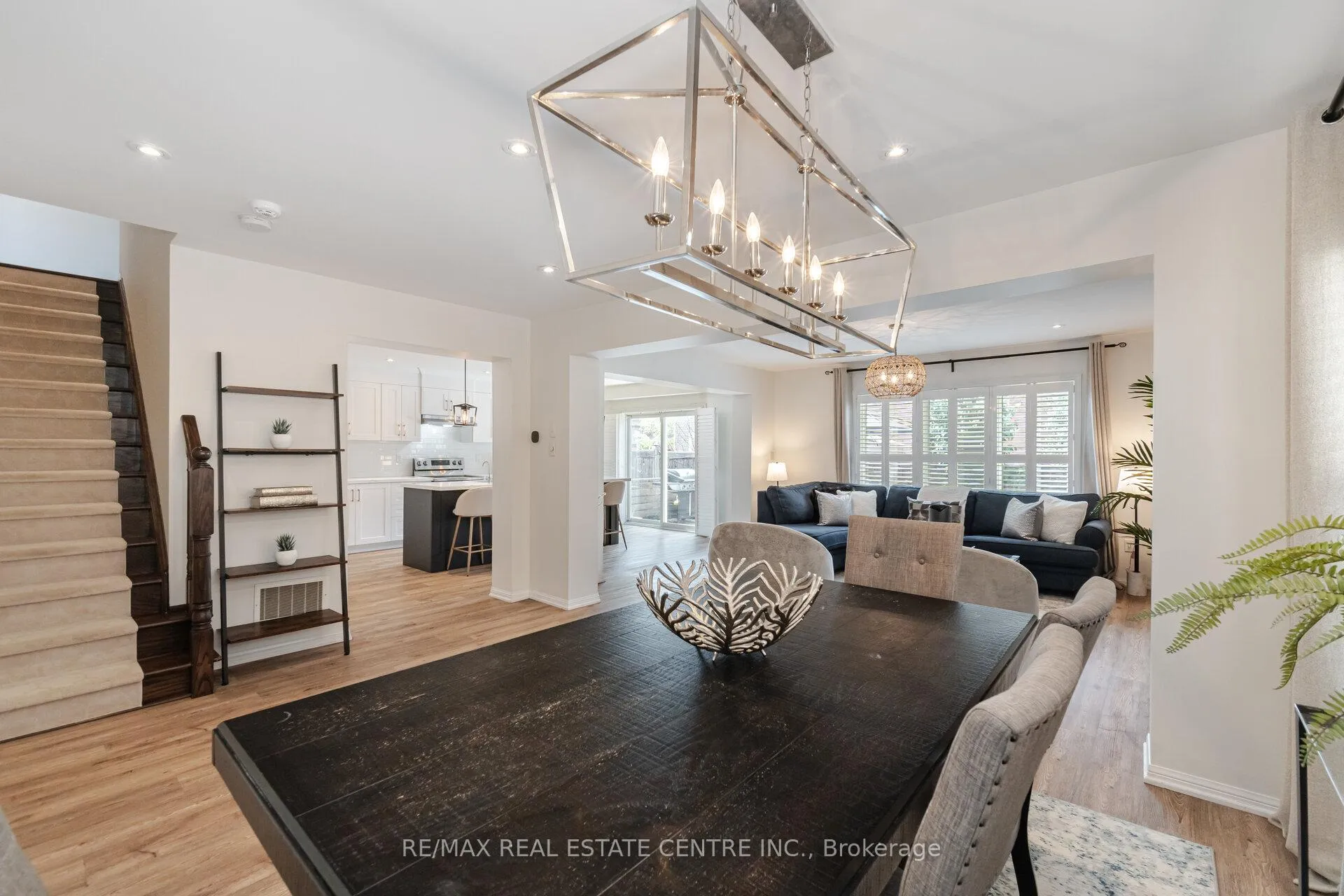 Photo 5 of 996 Savoline Boulevard, Milton, Harrison — HOMEH