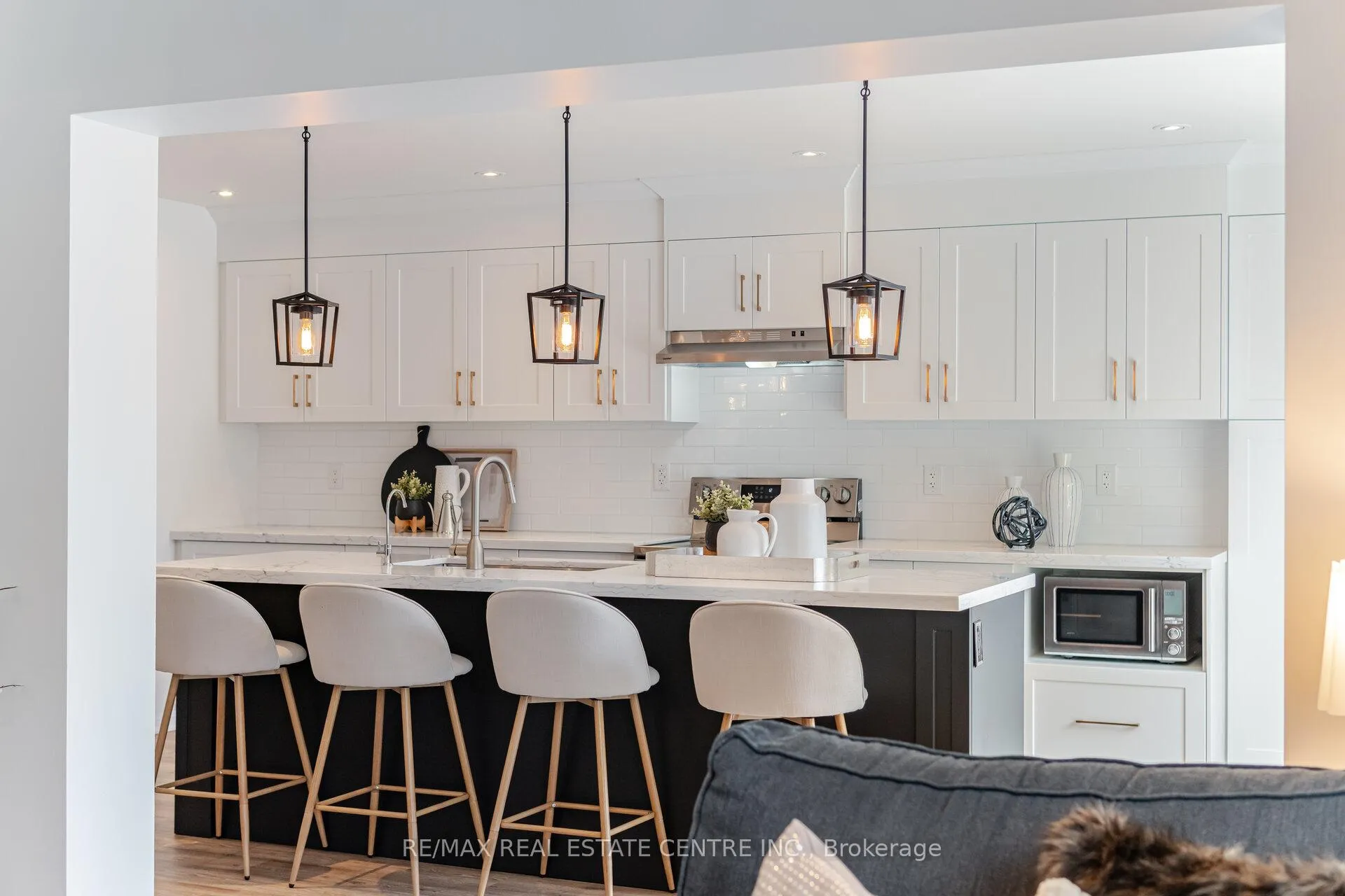 Photo 13 of 996 Savoline Boulevard, Milton, Harrison — HOMEH