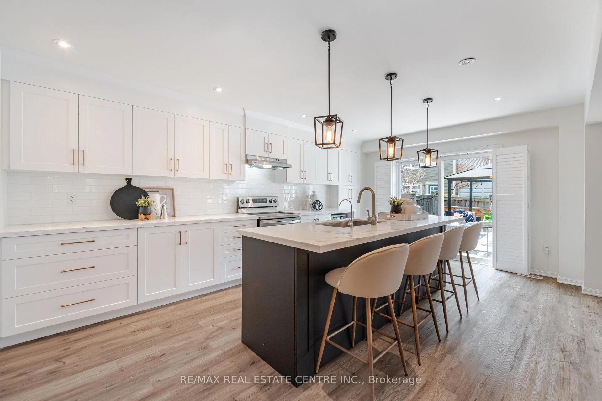 Photo 14 of 996 Savoline Boulevard, Milton, Harrison — HOMEH