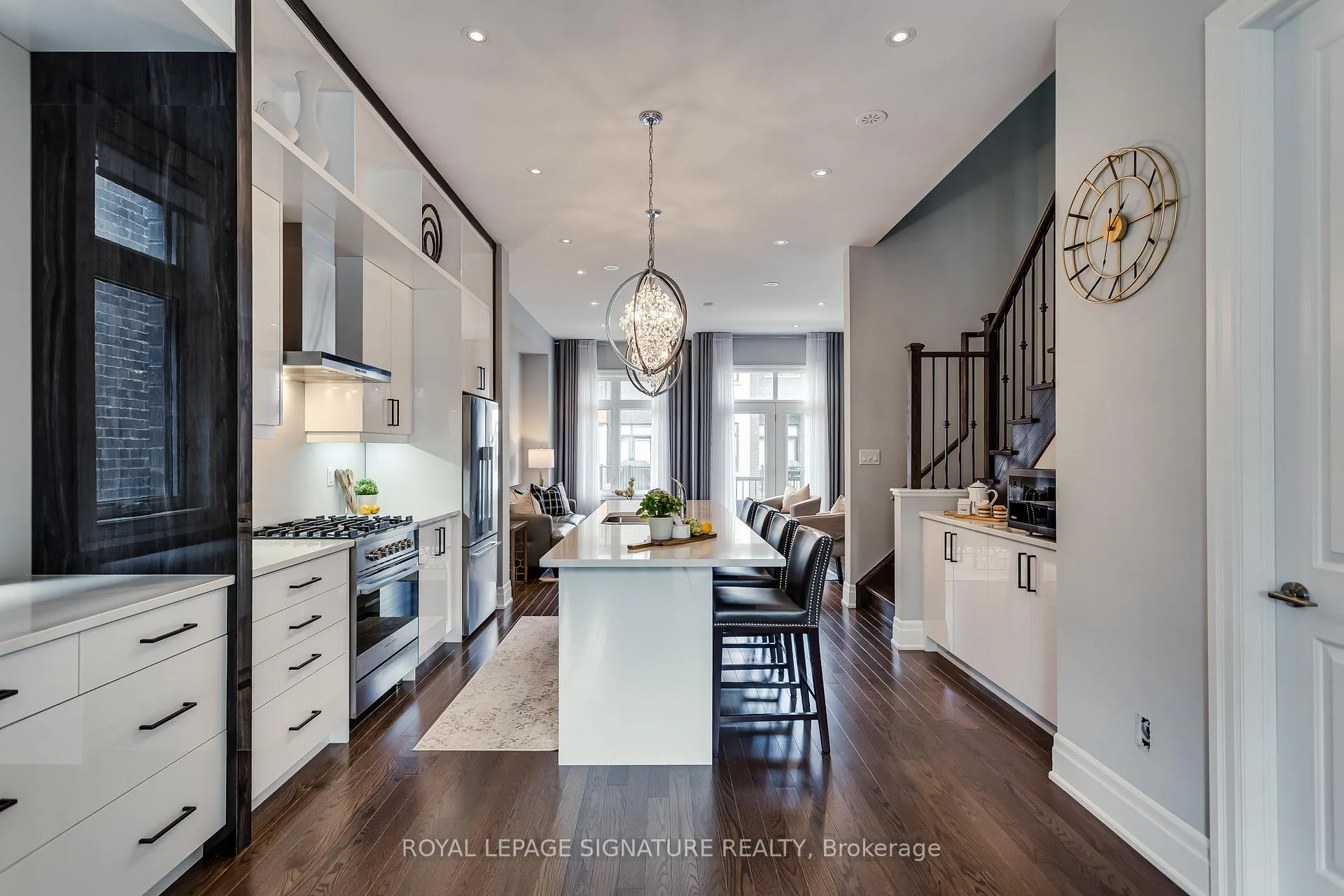 Photo 6 of 30 Golden Trail, Vaughan, Patterson — HOMEH