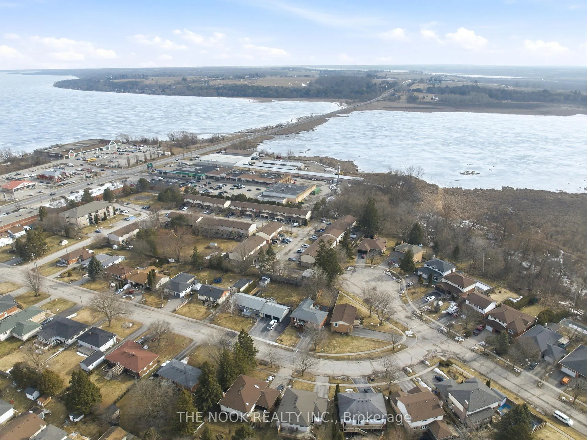 Photo 4 of 81 Carnegie Street, Scugog, Port Perry — HOMEH