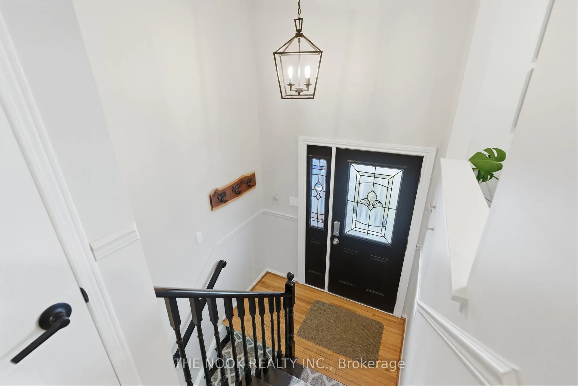 Photo 5 of 81 Carnegie Street, Scugog, Port Perry — HOMEH