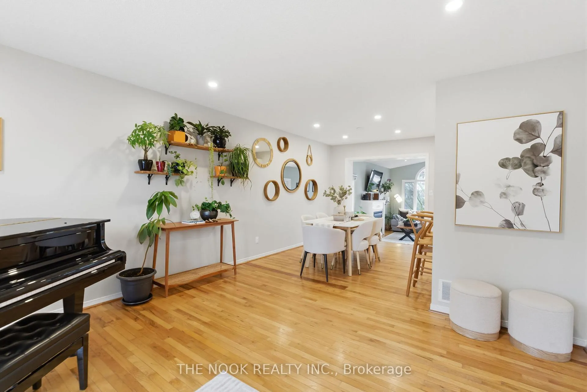 Photo 9 of 81 Carnegie Street, Scugog, Port Perry — HOMEH