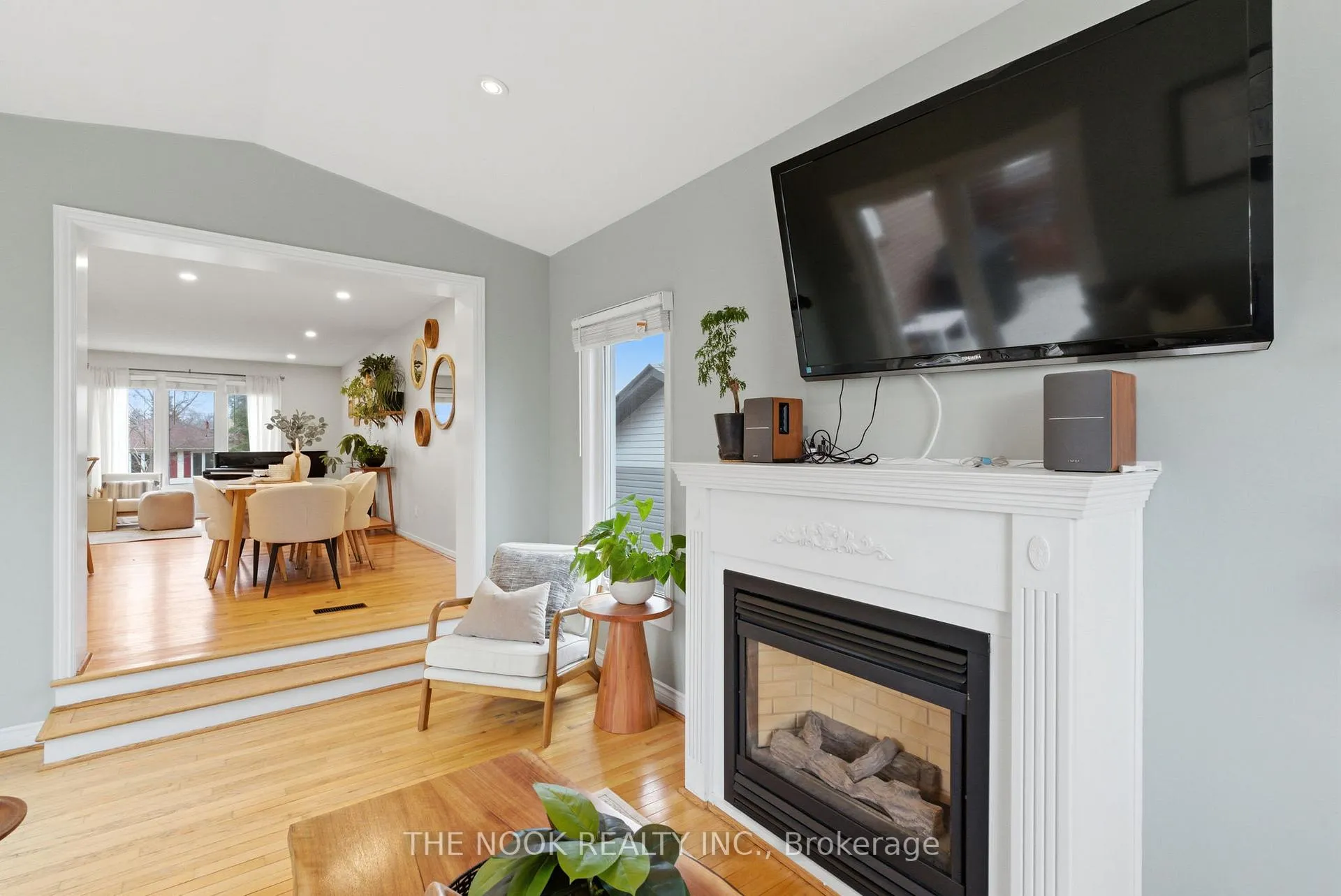 Photo 13 of 81 Carnegie Street, Scugog, Port Perry — HOMEH
