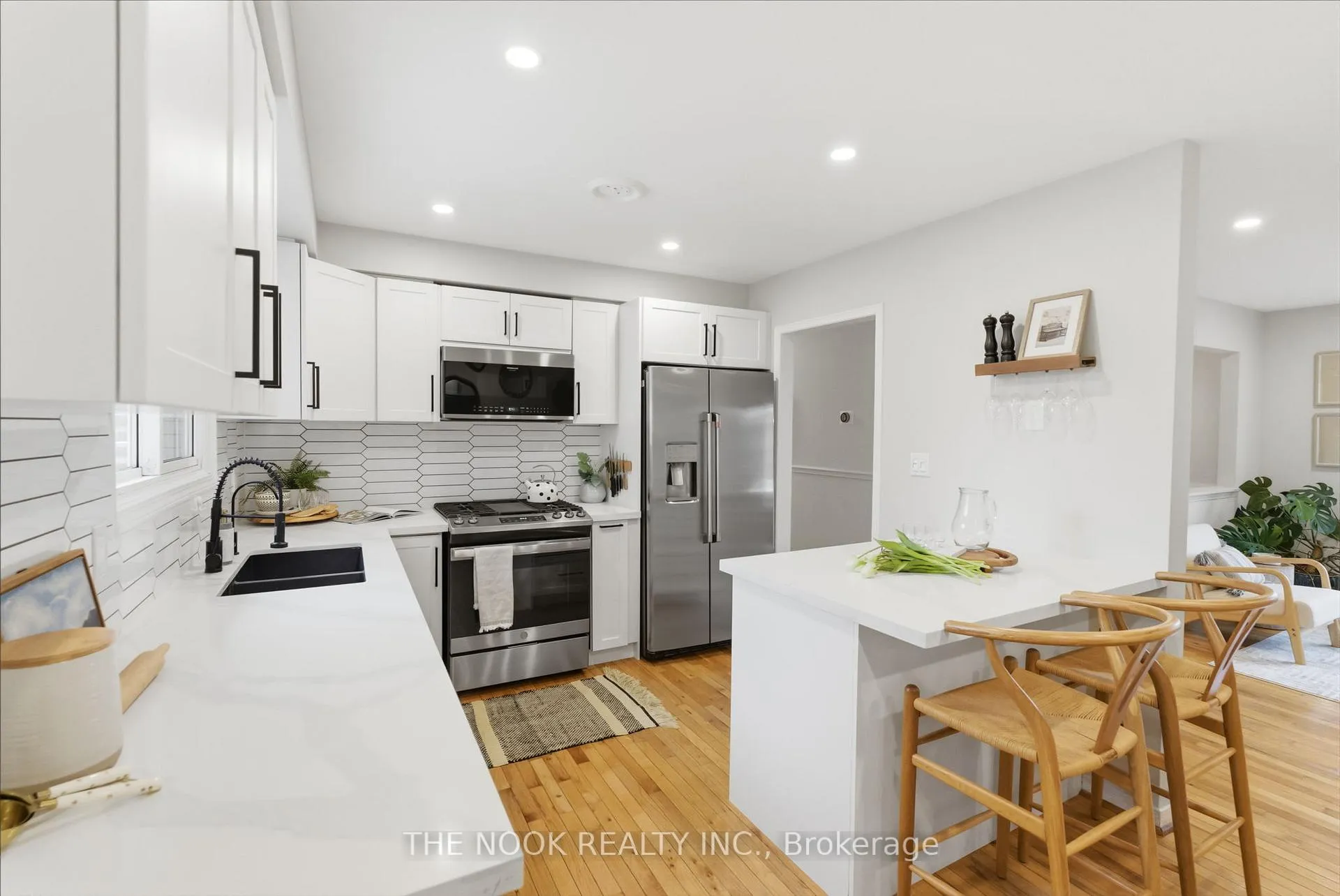 Photo 16 of 81 Carnegie Street, Scugog, Port Perry — HOMEH