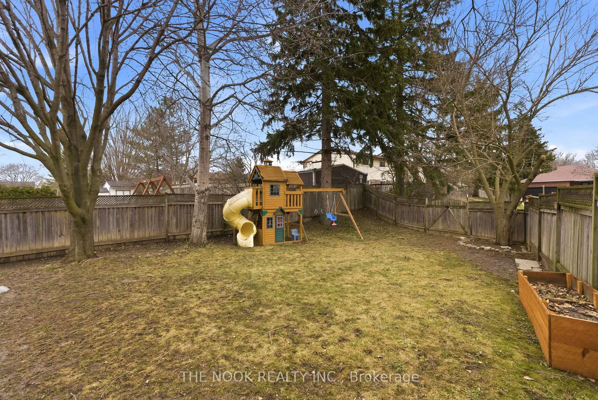 Photo 39 of 81 Carnegie Street, Scugog, Port Perry — HOMEH