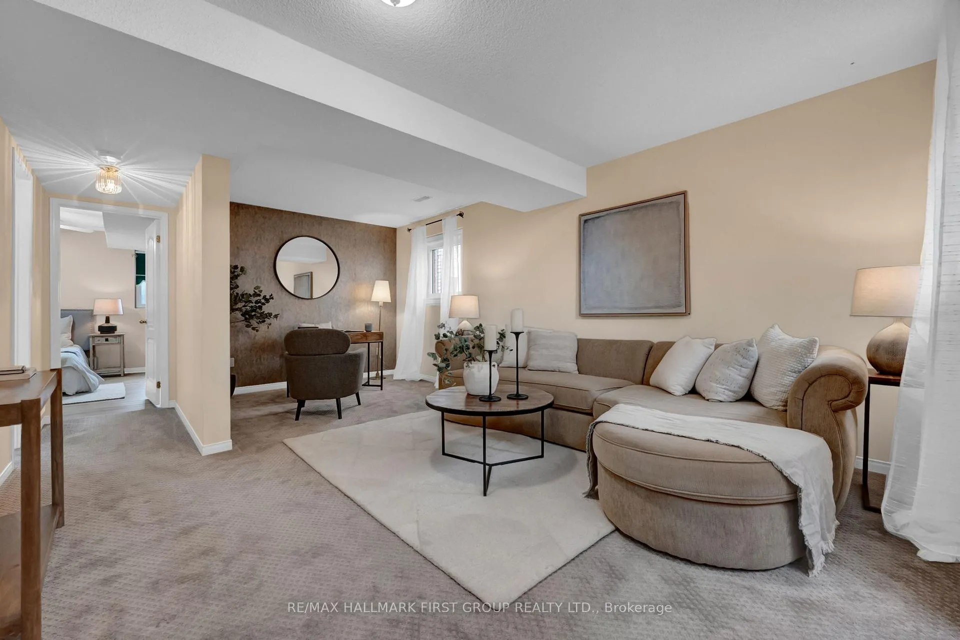 Photo 20 of 21 Abernethy Crescent, Clarington, Bowmanville — HOMEH
