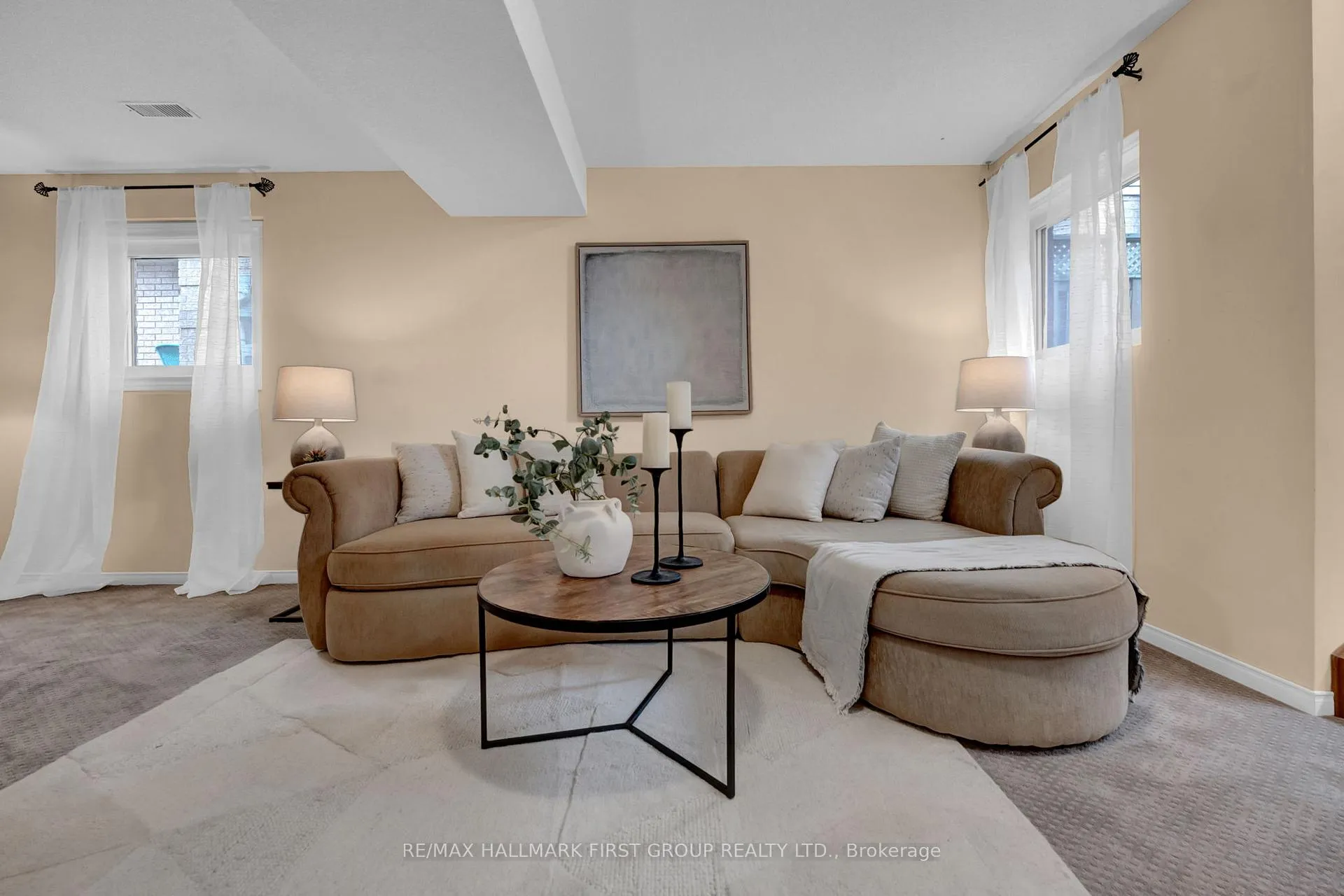 Photo 21 of 21 Abernethy Crescent, Clarington, Bowmanville — HOMEH