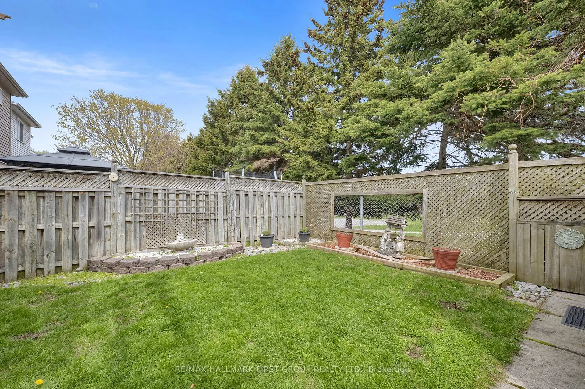 Photo 31 of 21 Abernethy Crescent, Clarington, Bowmanville — HOMEH