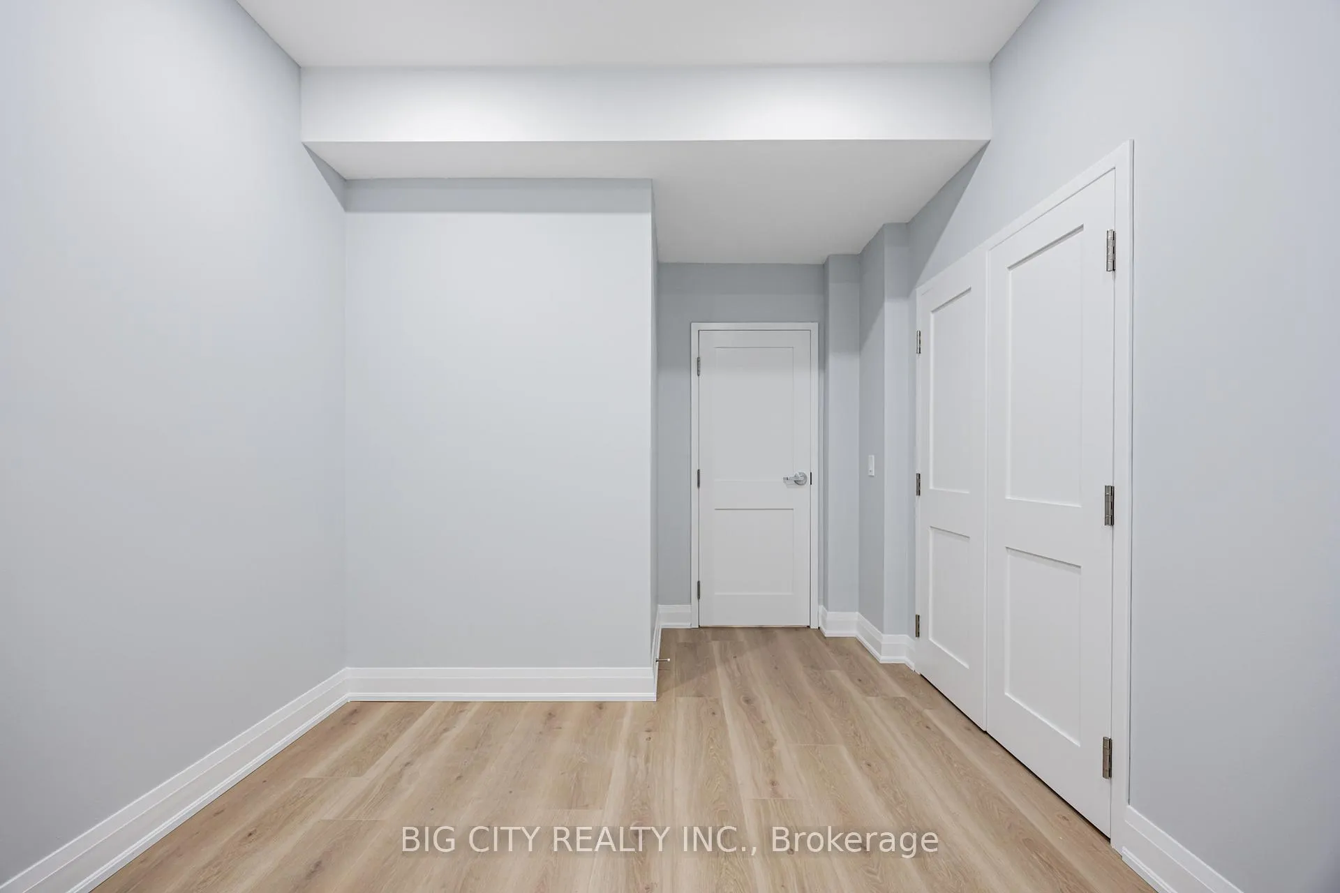 Photo 10 of Unit Unit A, 39 Aragon Avenue, Scarborough, Tam O'Shanter-Sullivan — HOMEH