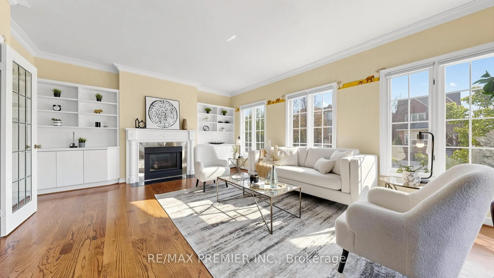 Photo 6 of 488 Woburn Avenue, Toronto, Bedford Park-Nortown — HOMEH