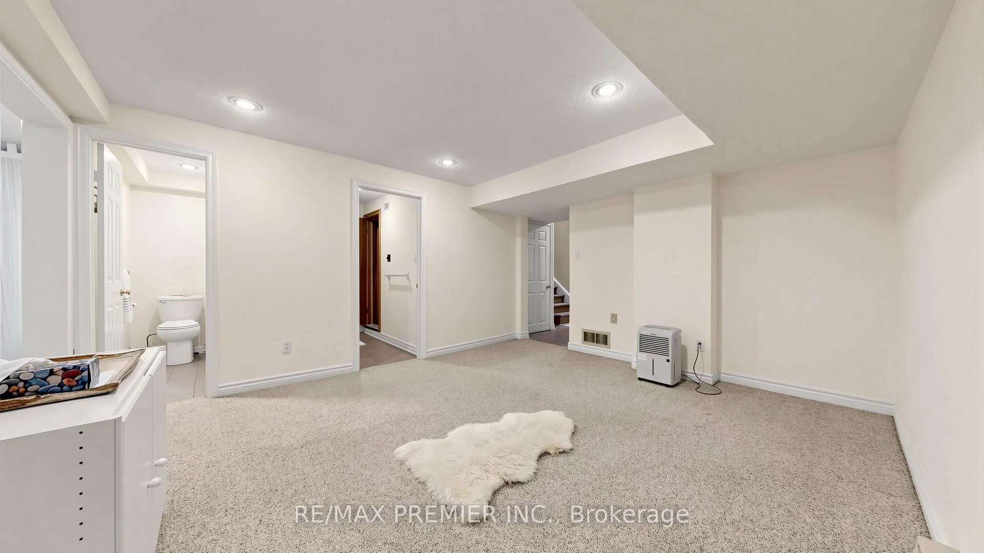 Photo 36 of 488 Woburn Avenue, Toronto, Bedford Park-Nortown — HOMEH