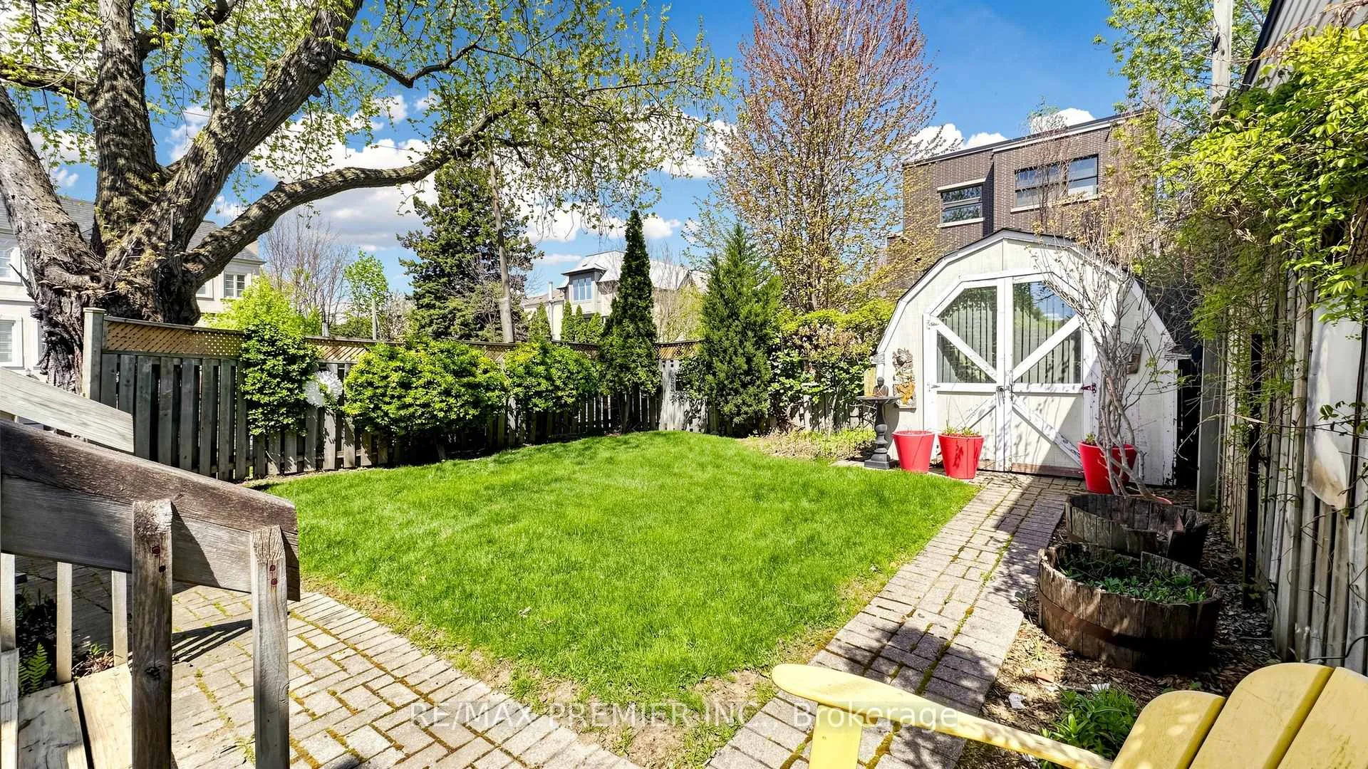 Photo 47 of 488 Woburn Avenue, Toronto, Bedford Park-Nortown — HOMEH
