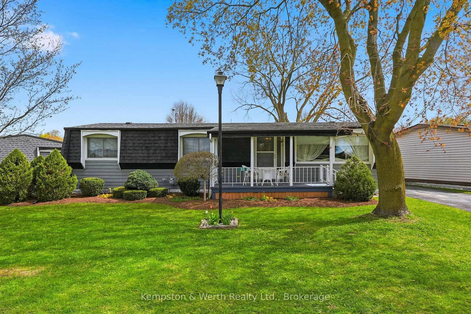 Photo of 33 Fairview Crescent