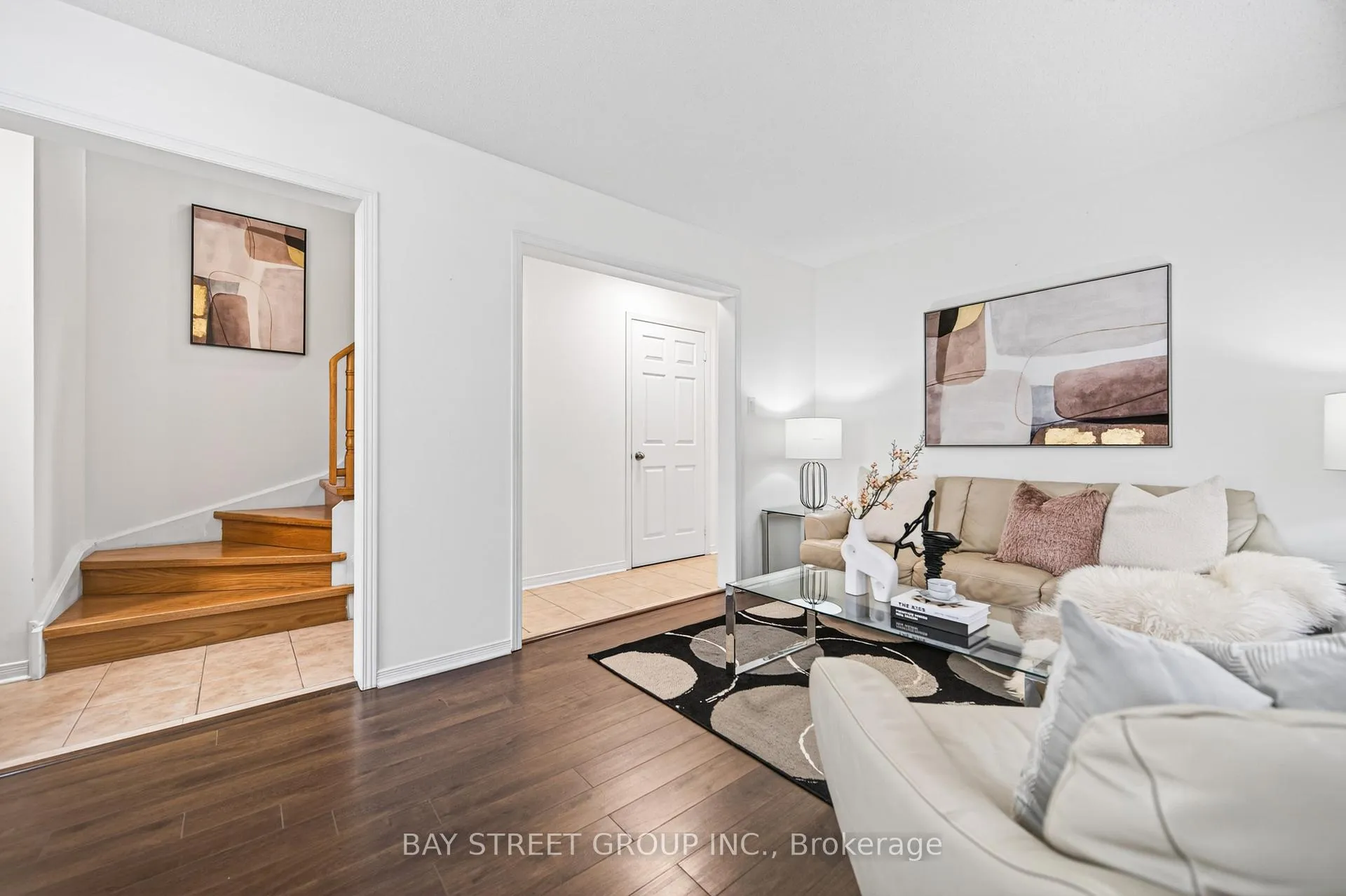Photo 12 of 127 Guinevere Road, Markham, Cedarwood — HOMEH