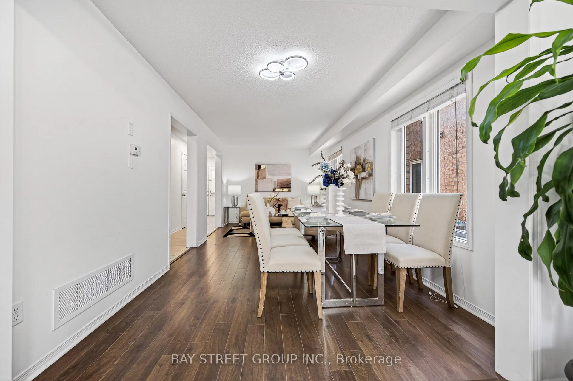 Photo 17 of 127 Guinevere Road, Markham, Cedarwood — HOMEH