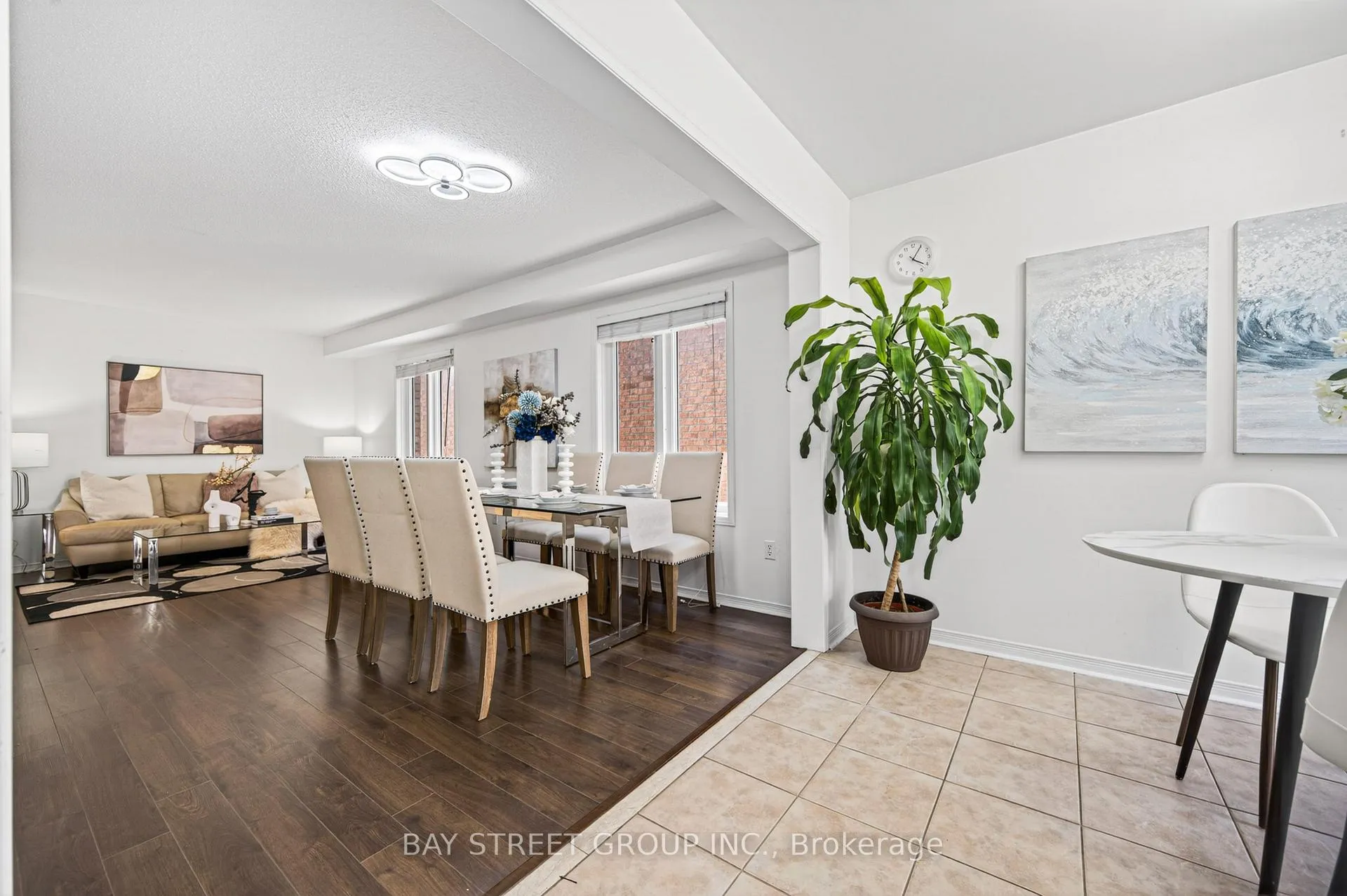 Photo 24 of 127 Guinevere Road, Markham, Cedarwood — HOMEH