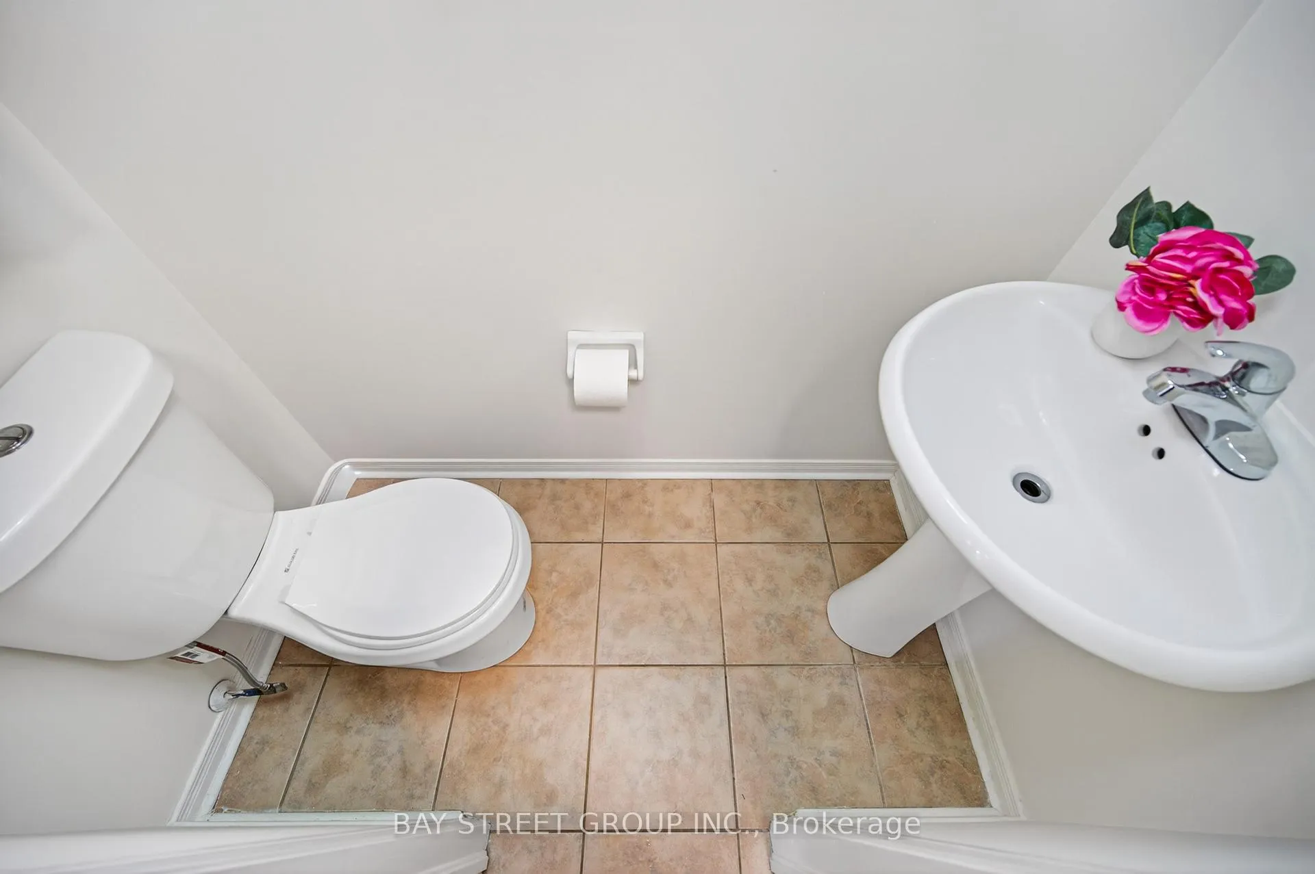 Photo 25 of 127 Guinevere Road, Markham, Cedarwood — HOMEH