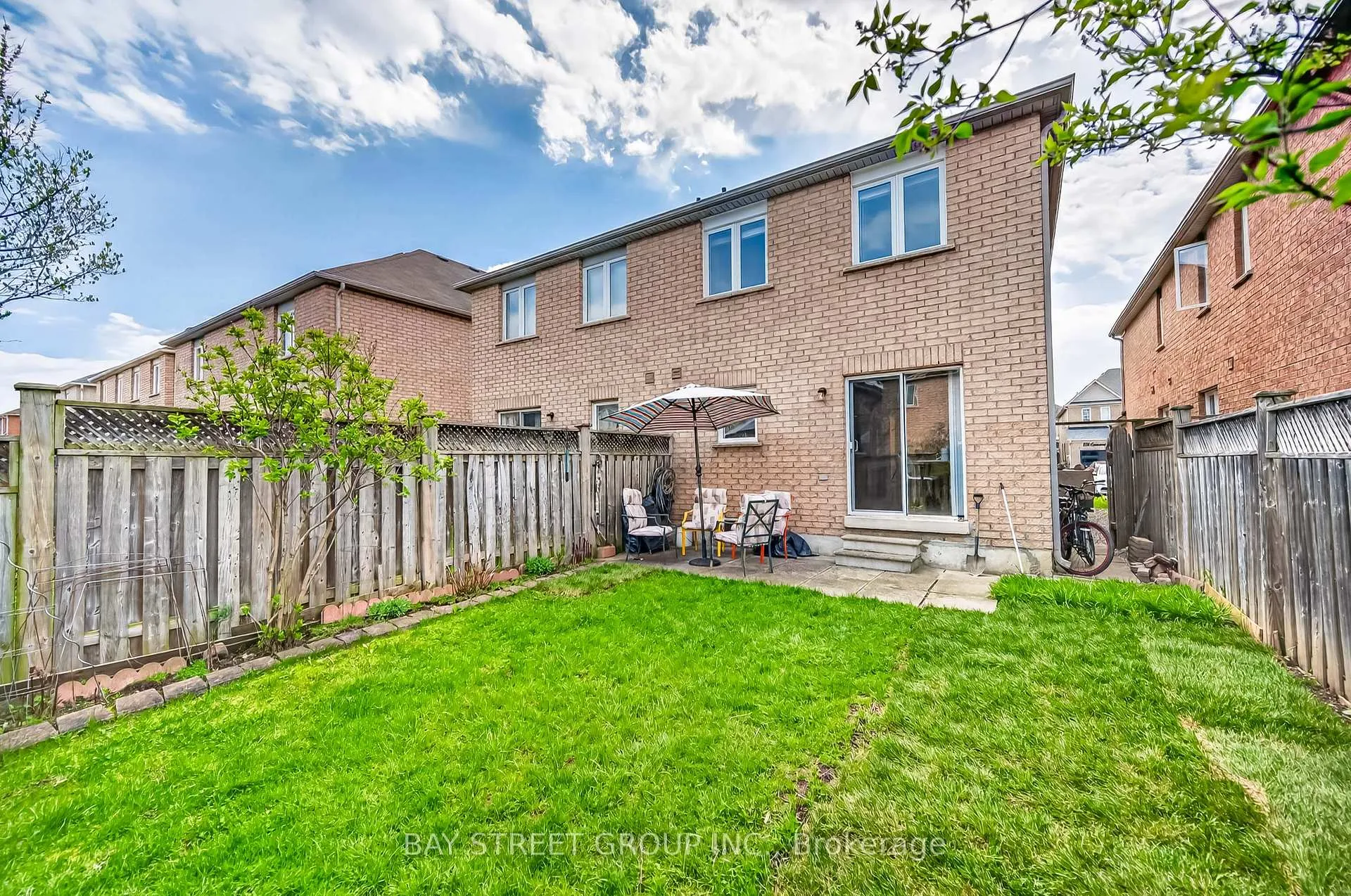 Photo 49 of 127 Guinevere Road, Markham, Cedarwood — HOMEH