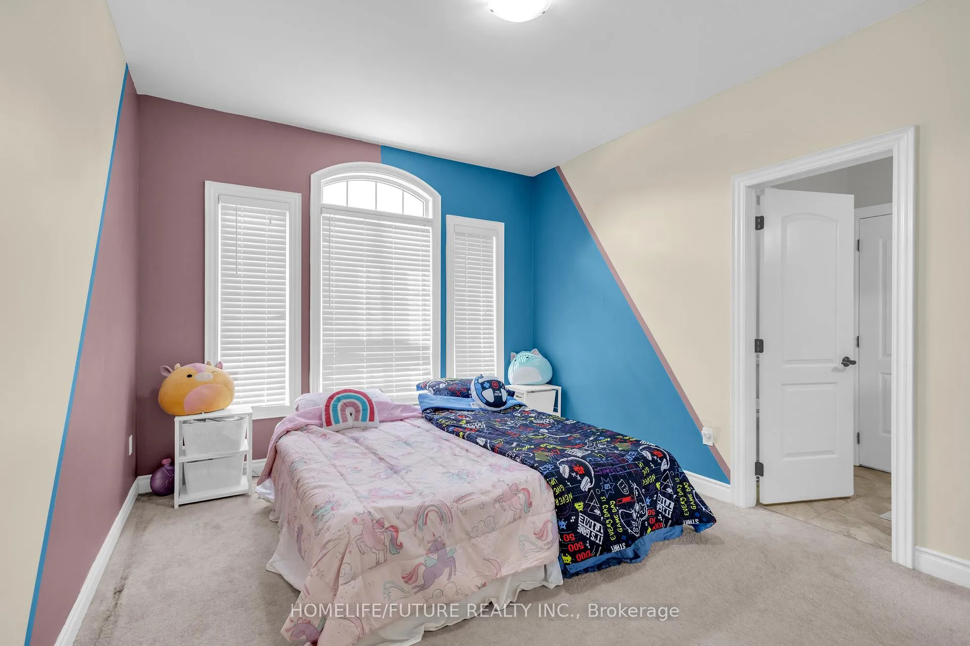 Photo 25 of Unit 11, 475501 County Road, Amaranth, Rural Amaranth — HOMEH