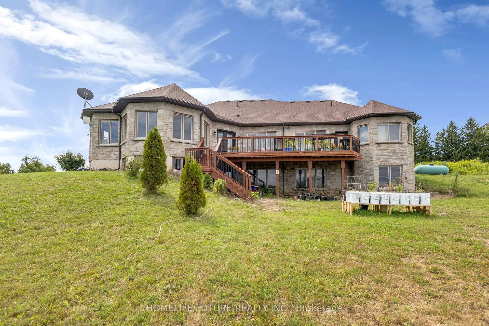 Photo 34 of Unit 11, 475501 County Road, Amaranth, Rural Amaranth — HOMEH