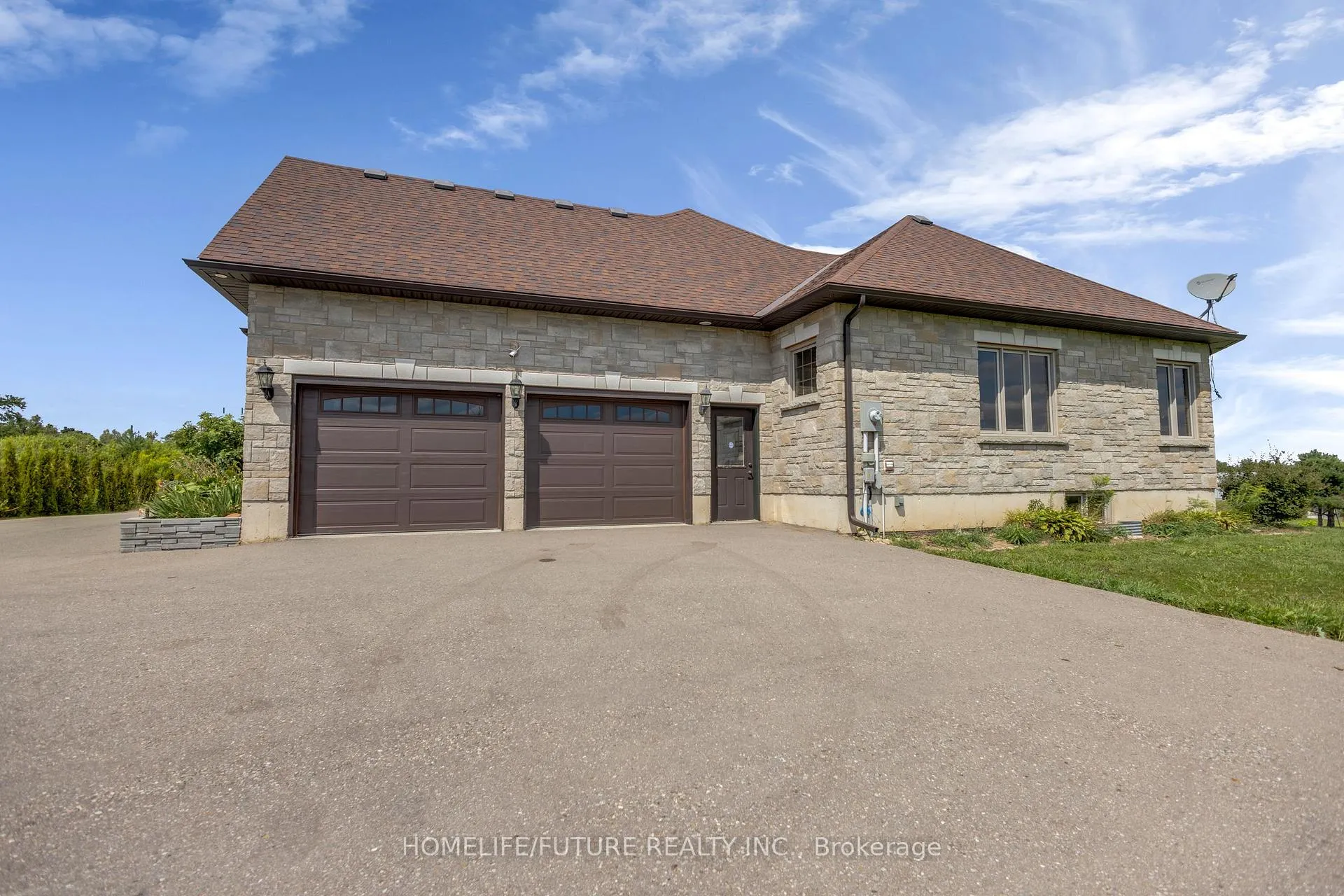 Photo 35 of Unit 11, 475501 County Road, Amaranth, Rural Amaranth — HOMEH