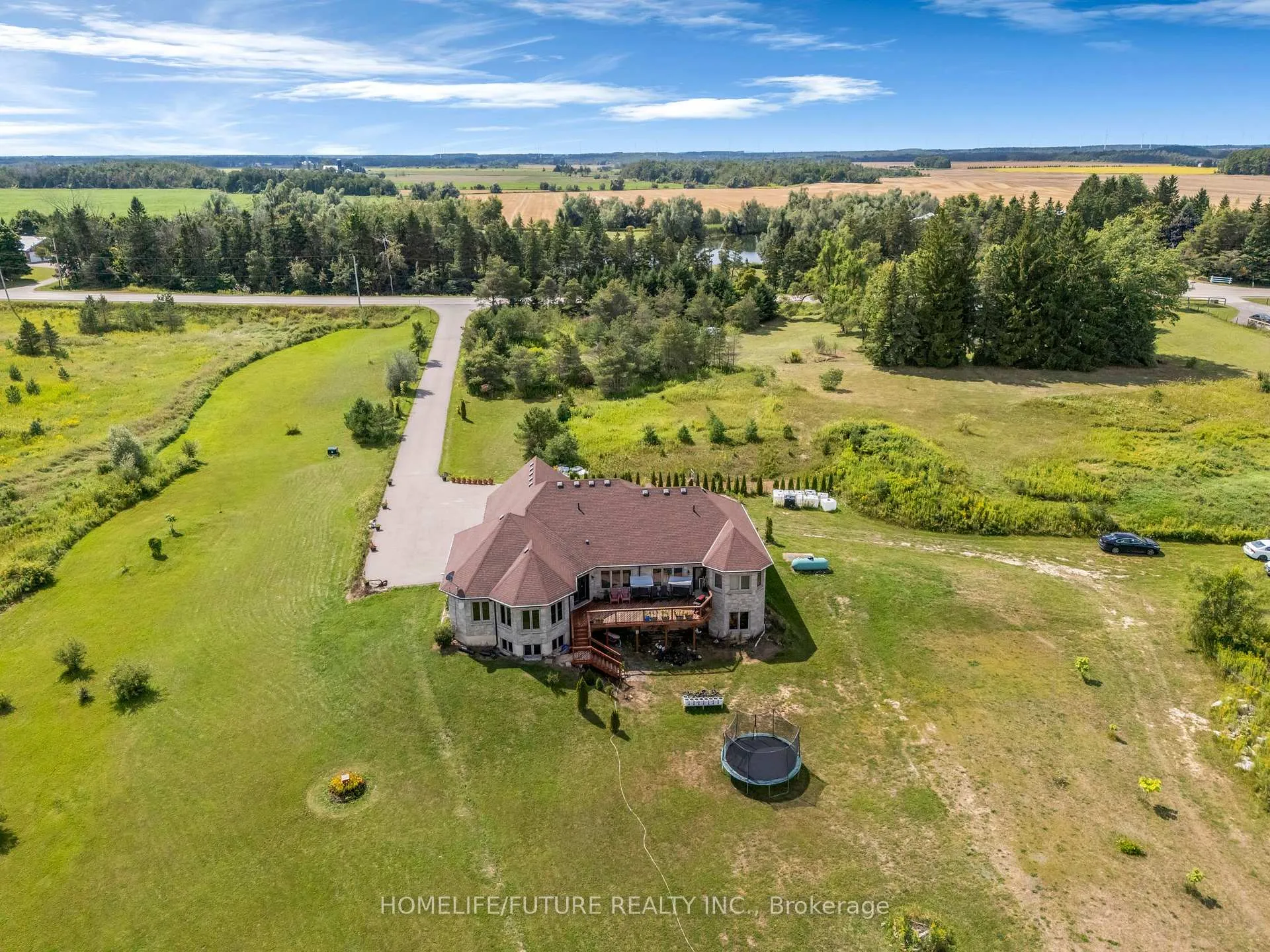 Photo 40 of Unit 11, 475501 County Road, Amaranth, Rural Amaranth — HOMEH