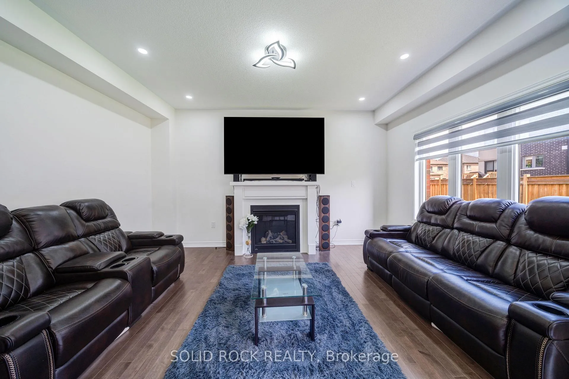 Photo 9 of 225 Fleetwood Drive, Oshawa, Eastdale — HOMEH