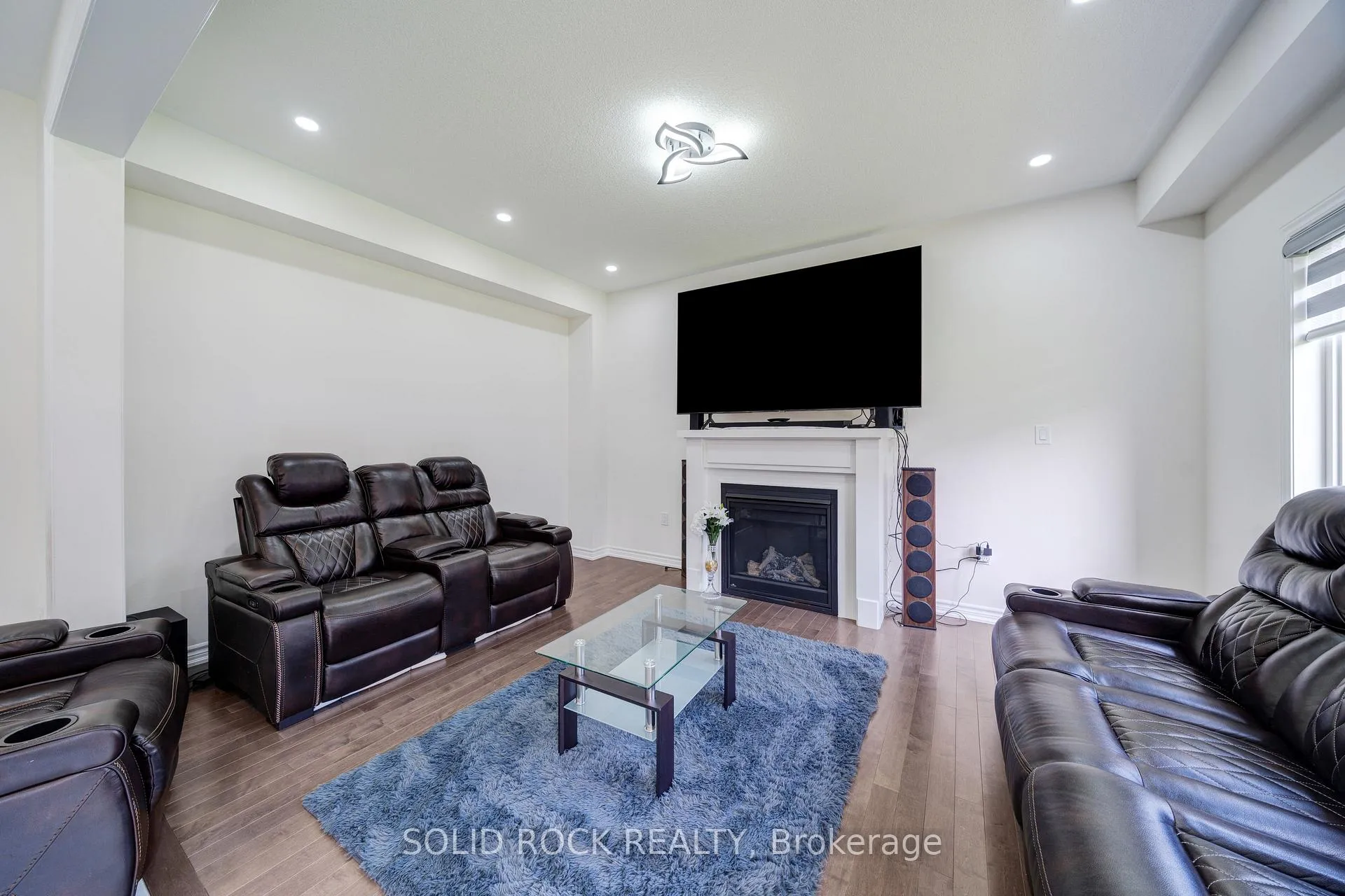 Photo 10 of 225 Fleetwood Drive, Oshawa, Eastdale — HOMEH