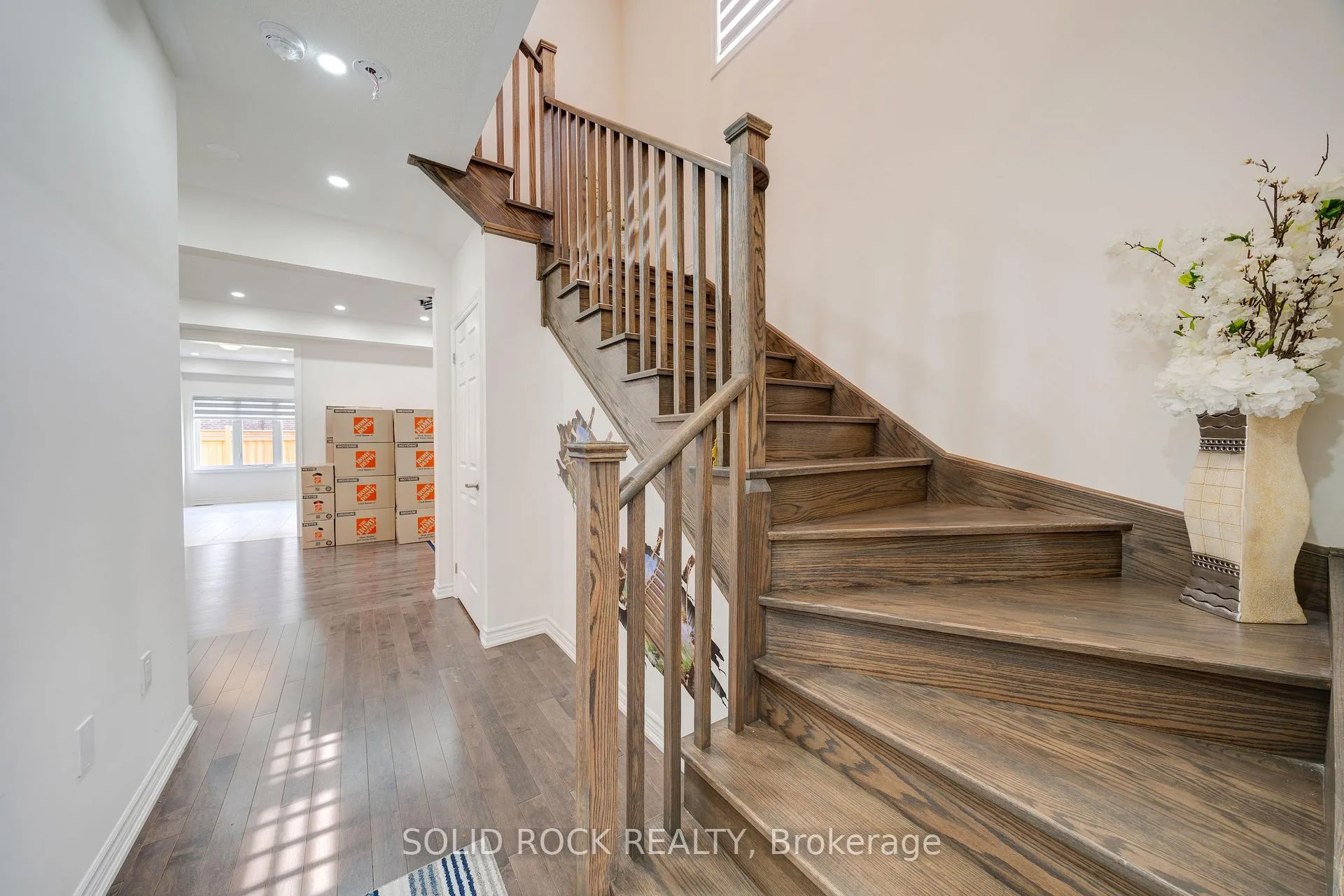 Photo 12 of 225 Fleetwood Drive, Oshawa, Eastdale — HOMEH