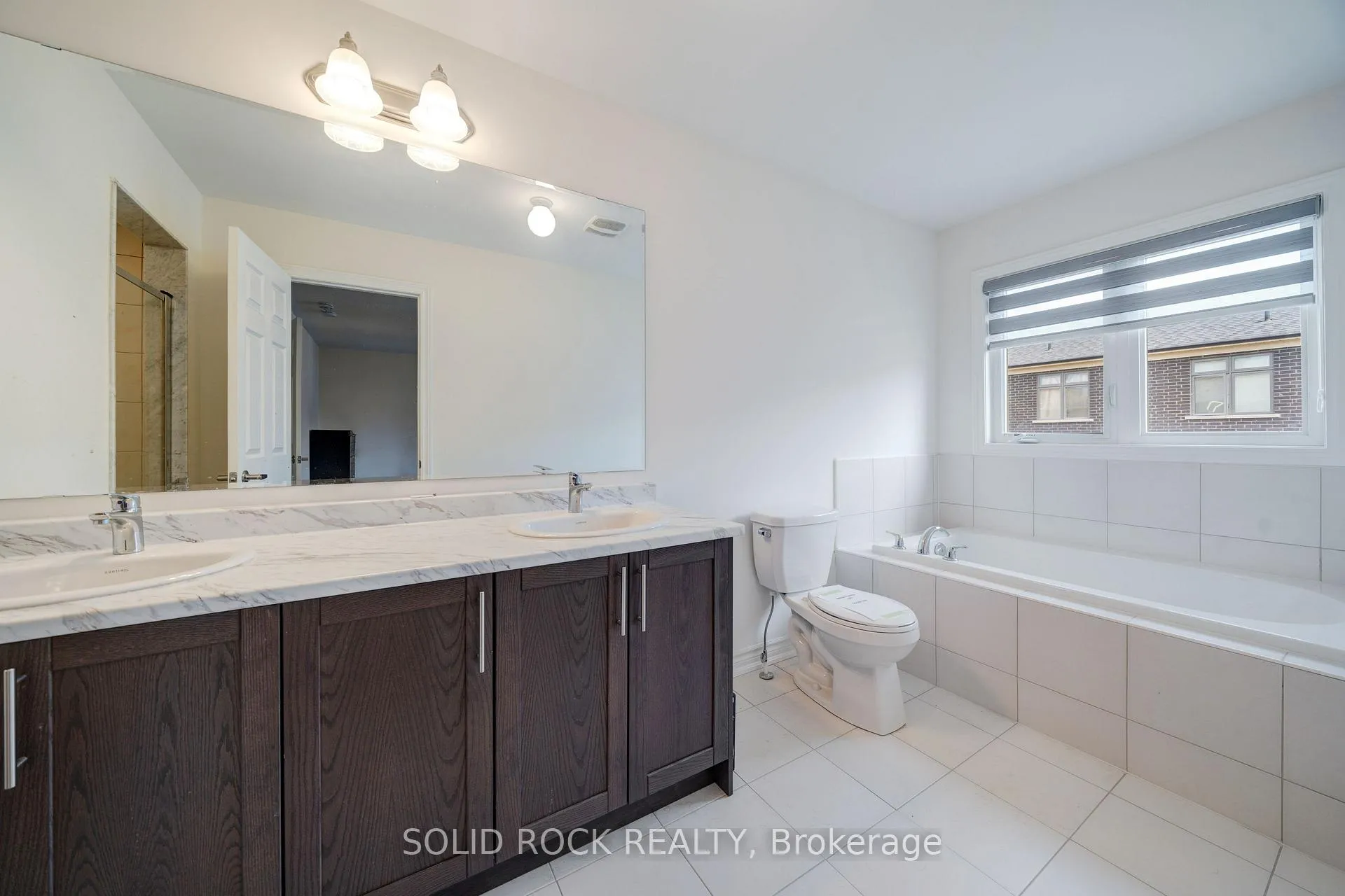 Photo 16 of 225 Fleetwood Drive, Oshawa, Eastdale — HOMEH