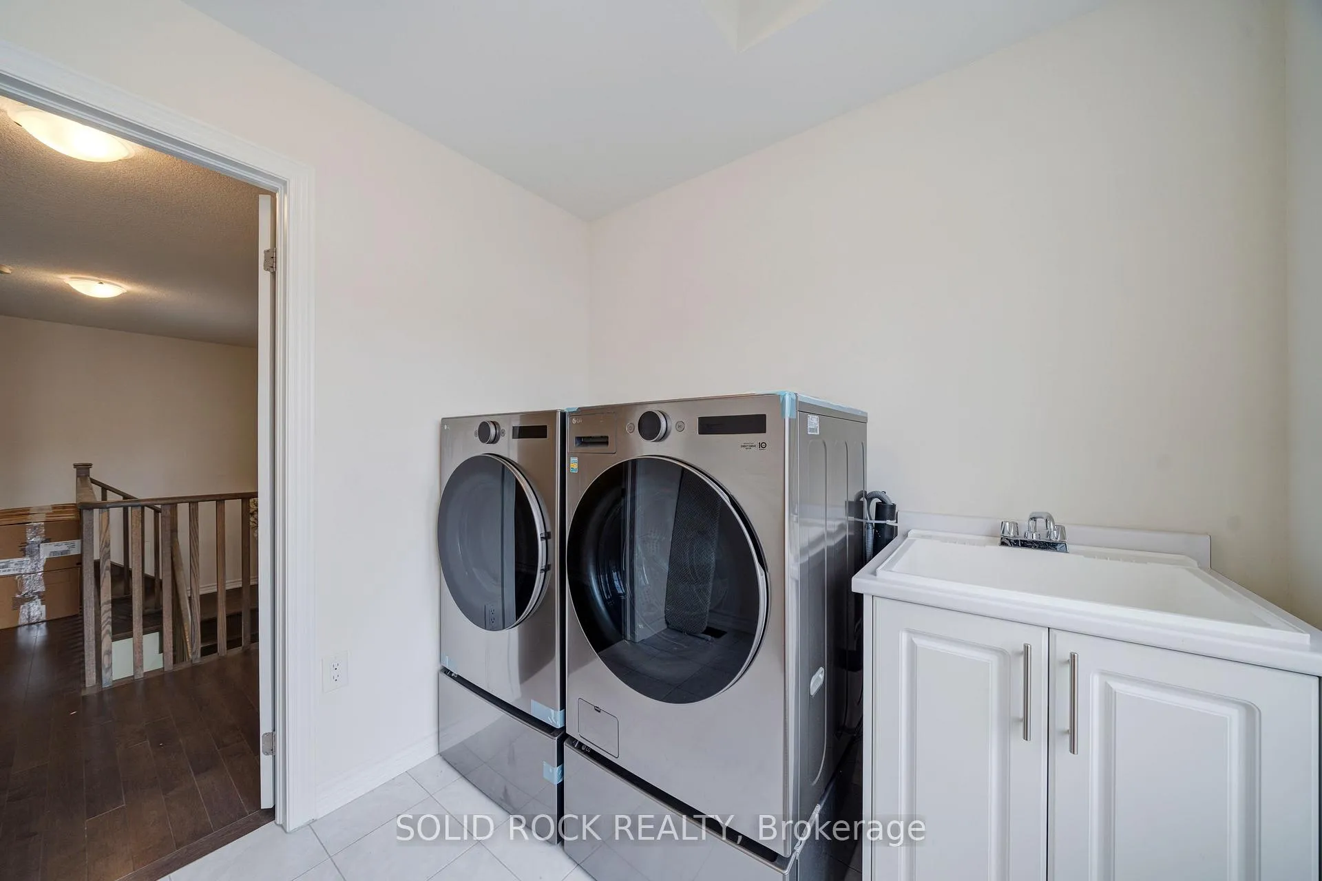 Photo 26 of 225 Fleetwood Drive, Oshawa, Eastdale — HOMEH