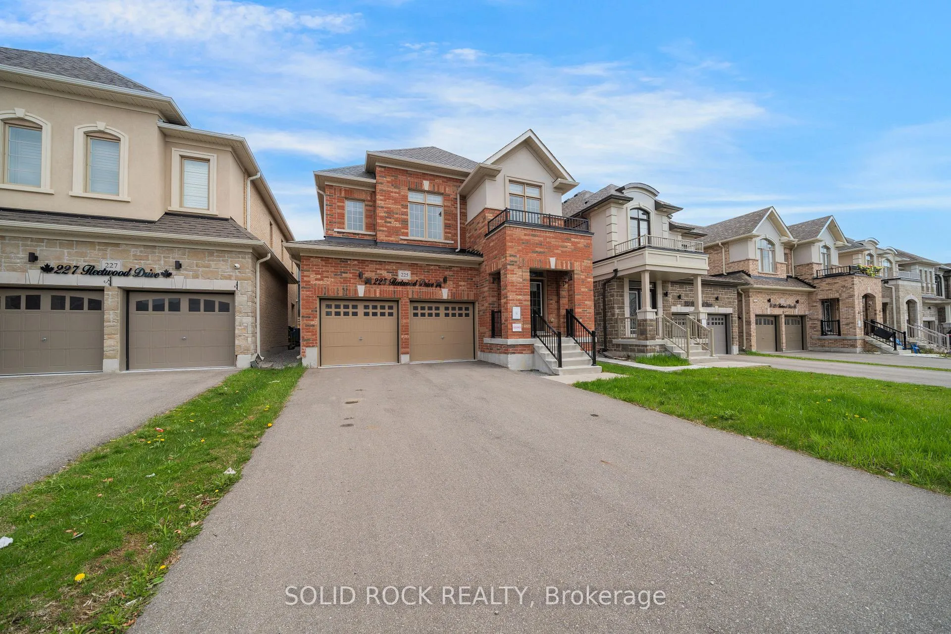 Photo 34 of 225 Fleetwood Drive, Oshawa, Eastdale — HOMEH
