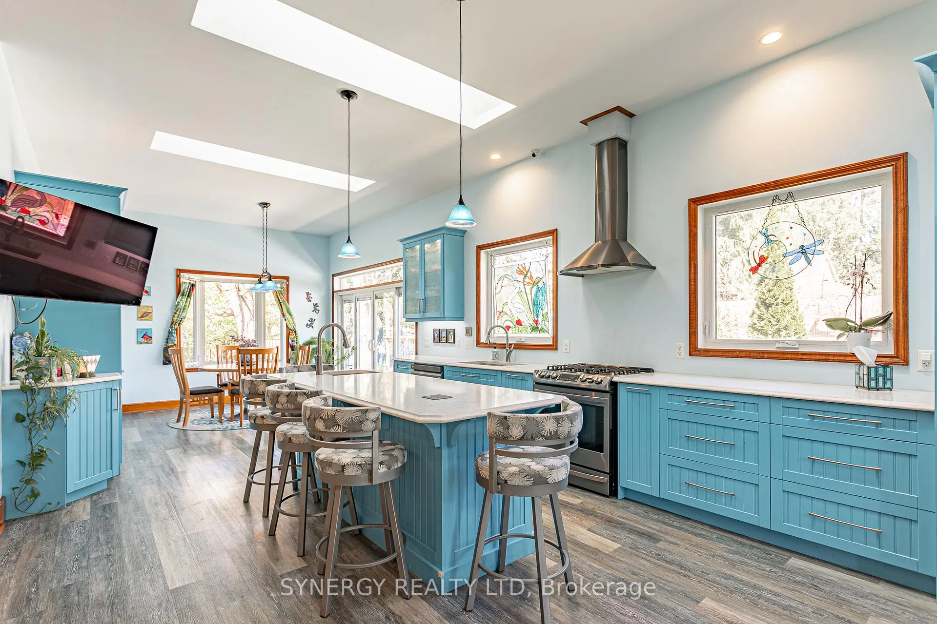 Photo 15 of 5 Hull Road, Strathroy-Caradoc, NE — HOMEH