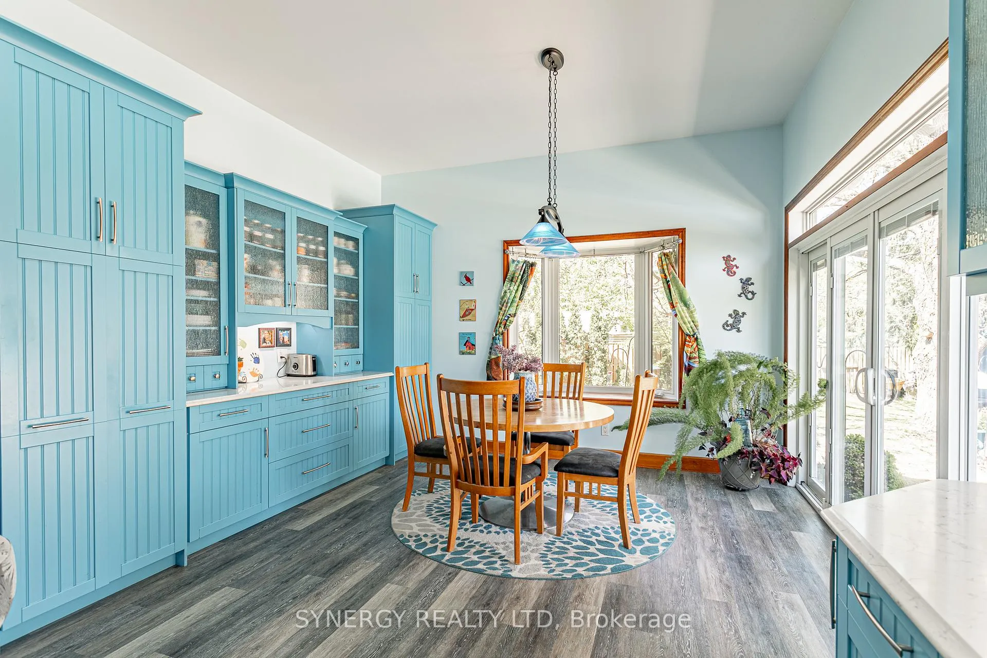 Photo 16 of 5 Hull Road, Strathroy-Caradoc, NE — HOMEH