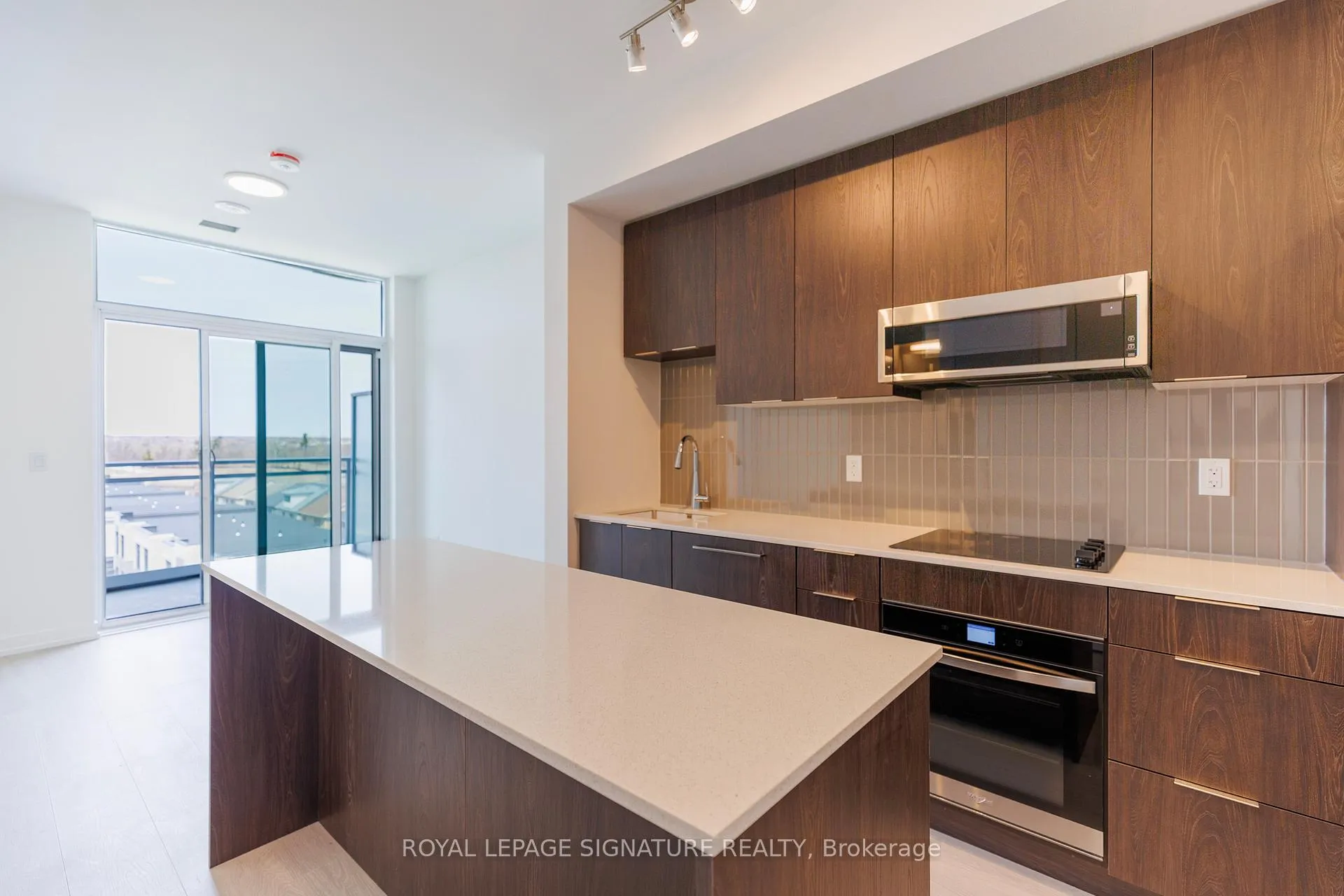 Front of Unit 635, 2501 Saw Whet Boulevard