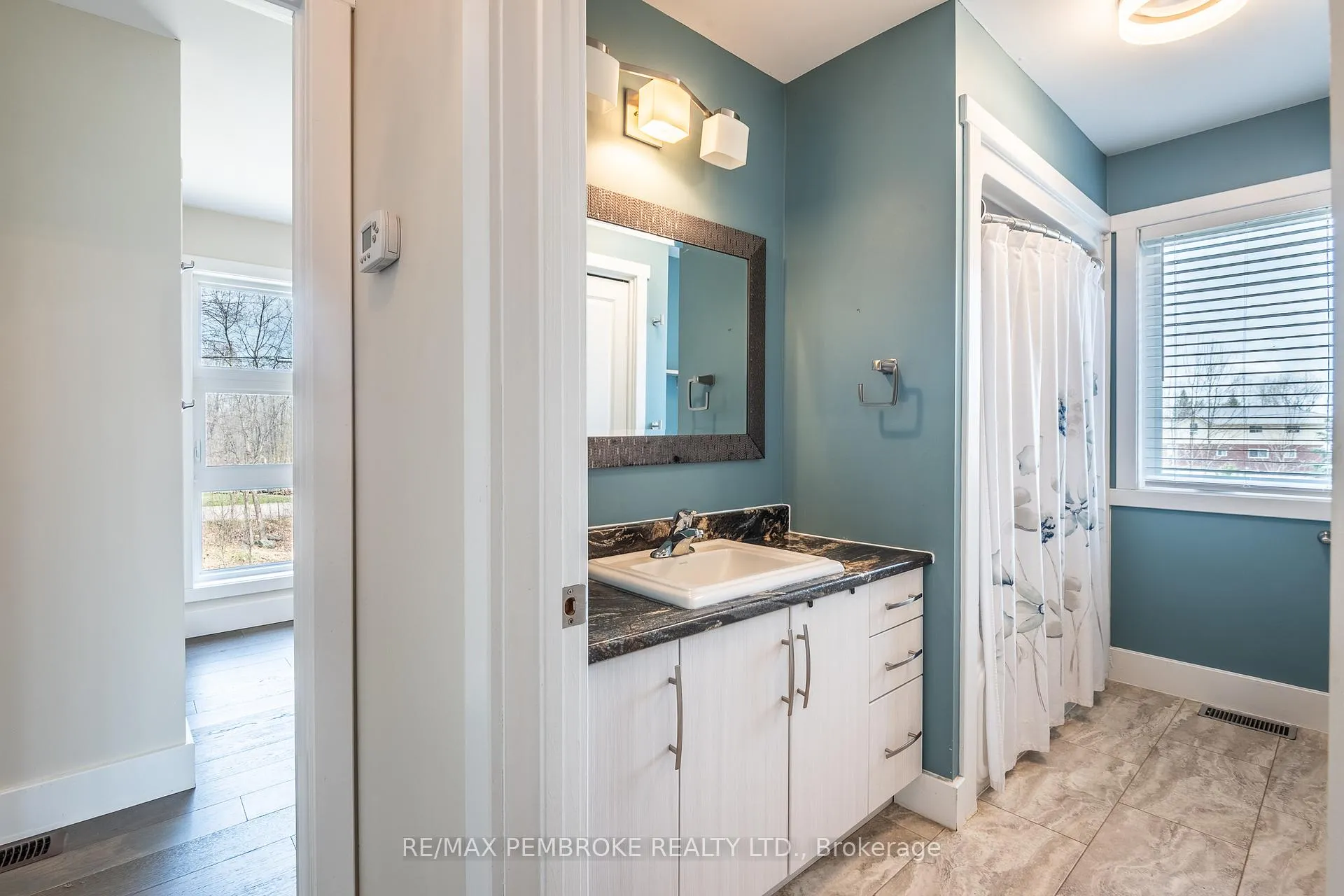 Photo 24 of 166 Golf Course Road, Laurentian Valley — HOMEH
