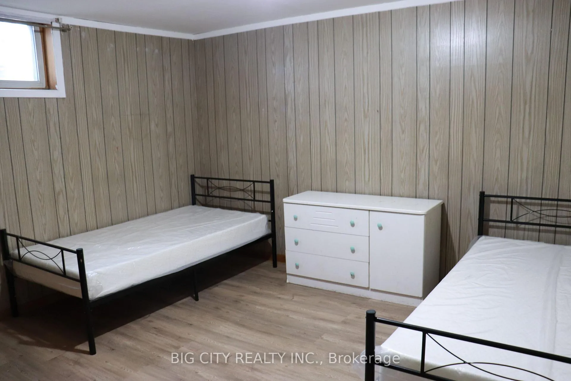 Photo 7 of Unit Lower, 72 Hepscott Terrace, Scarborough, L'Amoreaux — HOMEH