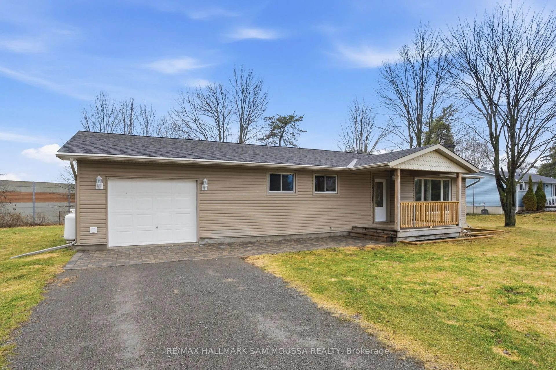 Photo 3 of 267 Keatley Road, Ottawa, Kinburn — HOMEH